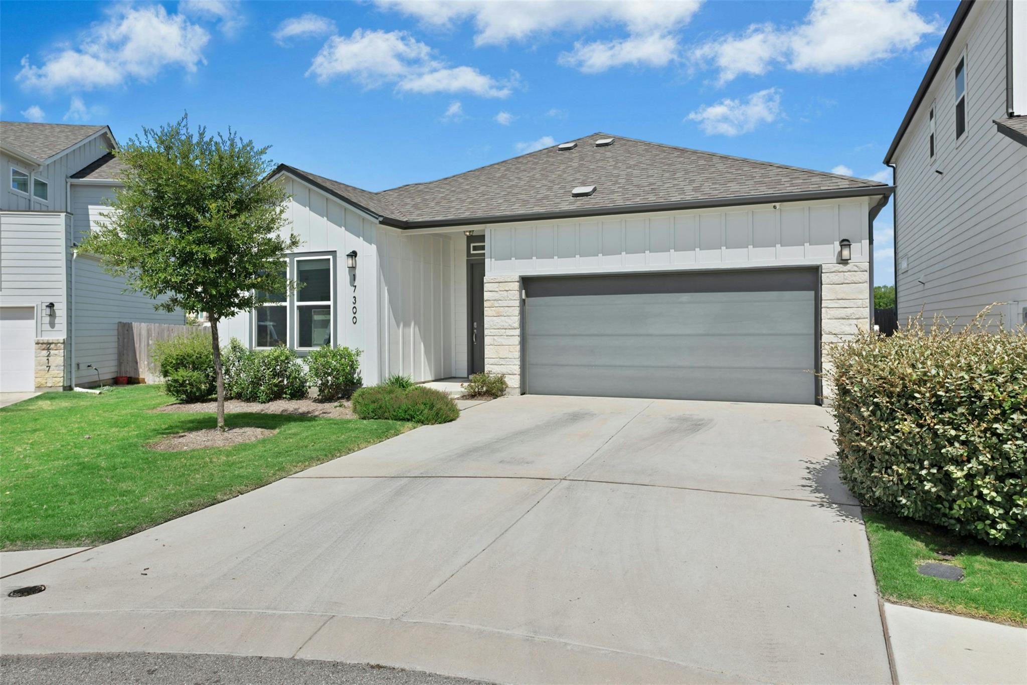 17300 Monastrell Ln #39 Property Photo 1