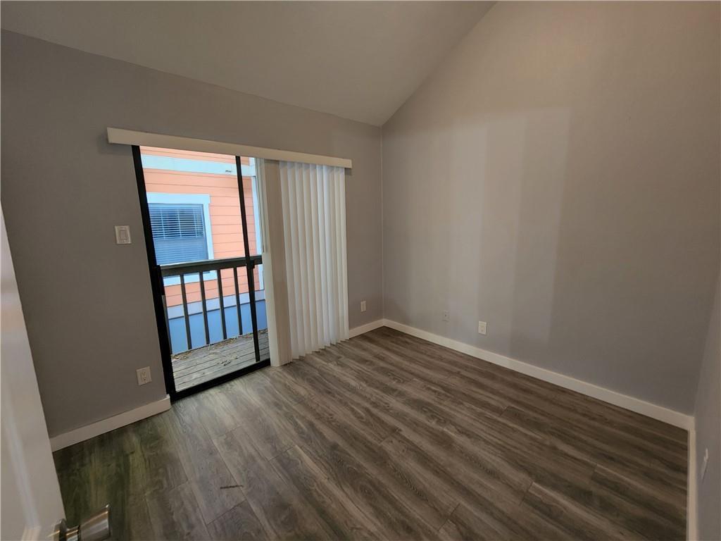 2815 Rio Grande St #215 Property Photo 6