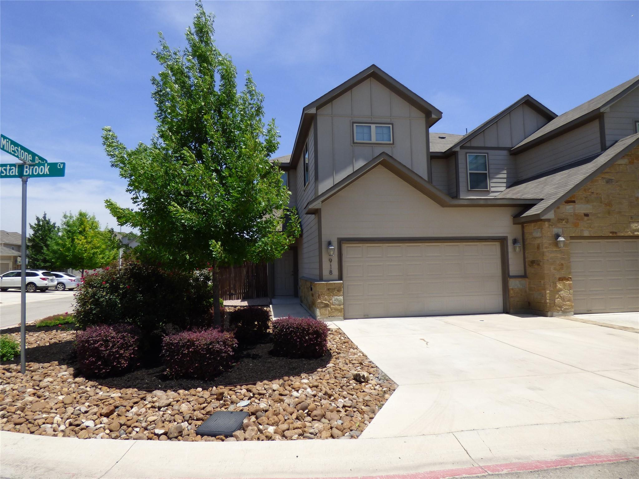 918 Crystal Brook Cv Property Photo 1