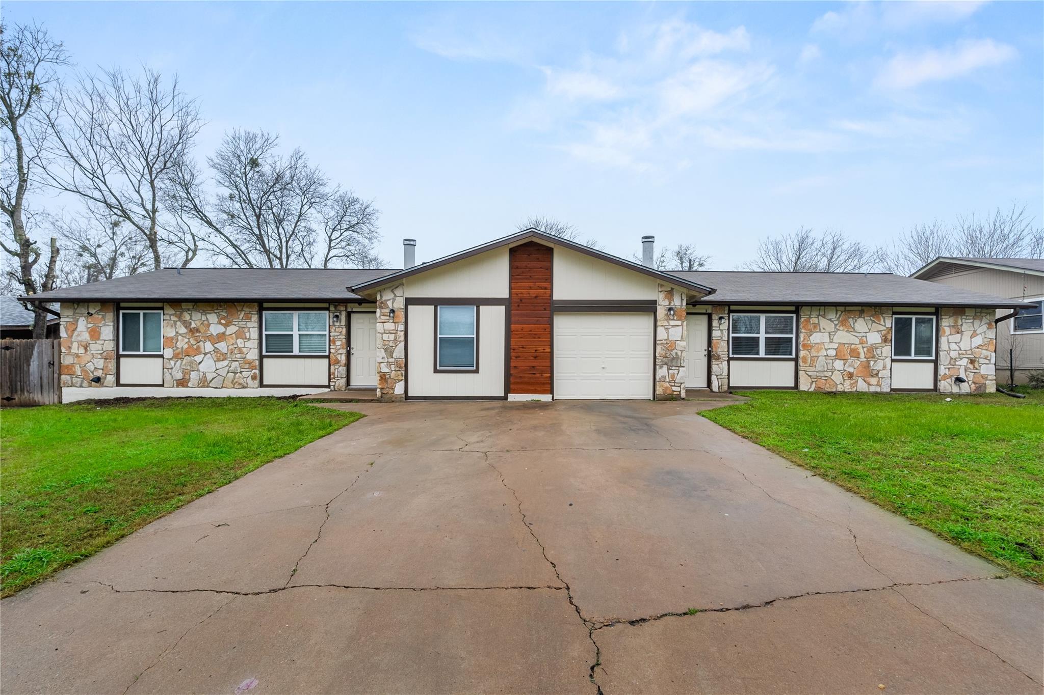 10511 Man O War Ave Property Photo 1