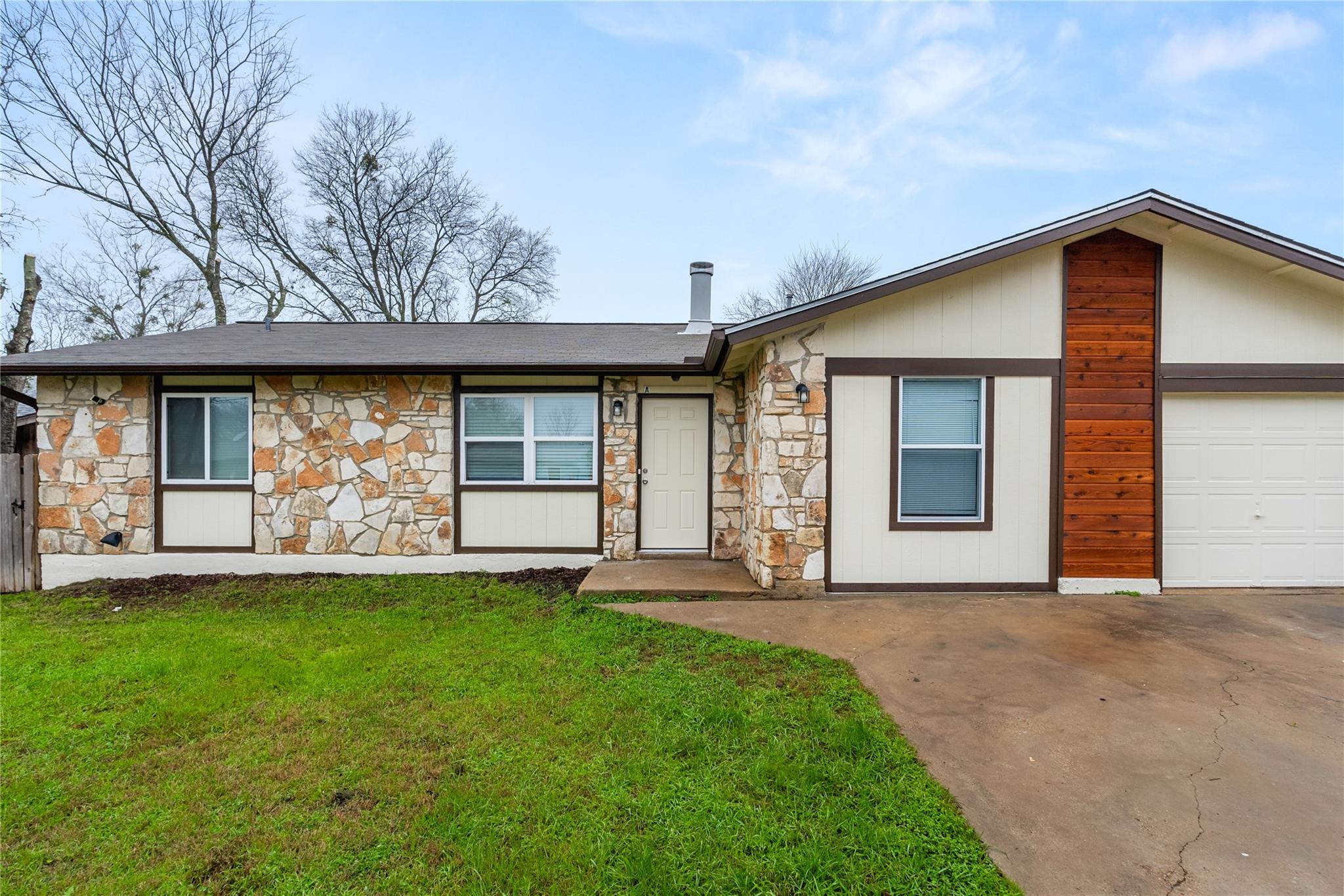 10511 Man O War Ave Property Photo 2