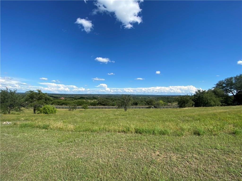 1401 Majestic Hills Blvd Property Photo 3