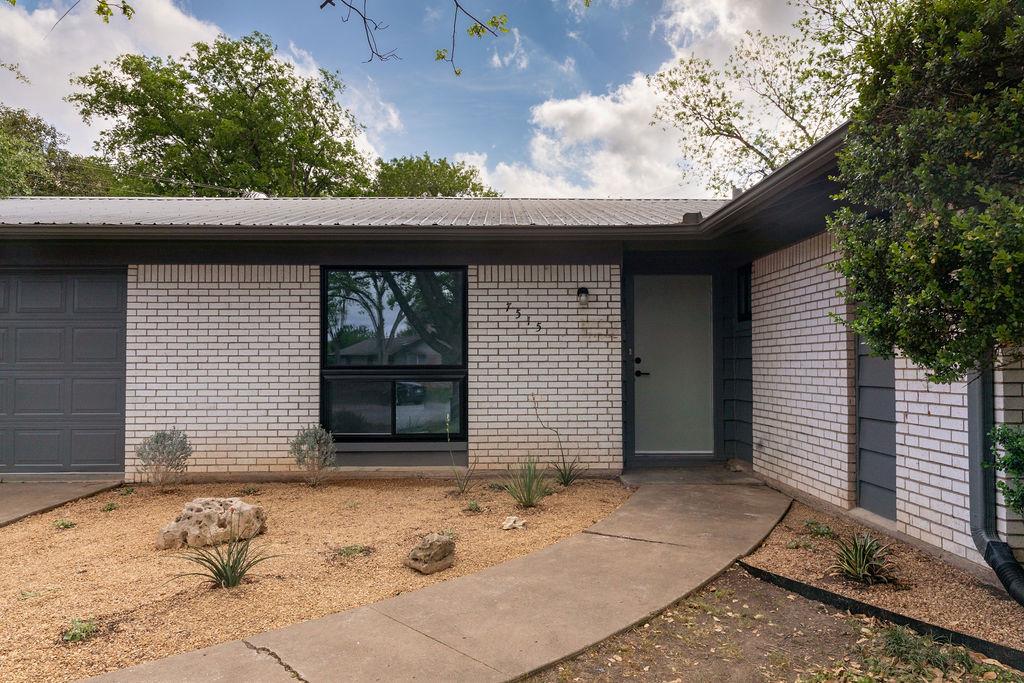 7515 Daugherty St Property Photo 2