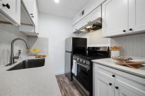 5911 Sheridan Ave Ln #c202 Property Photo 12