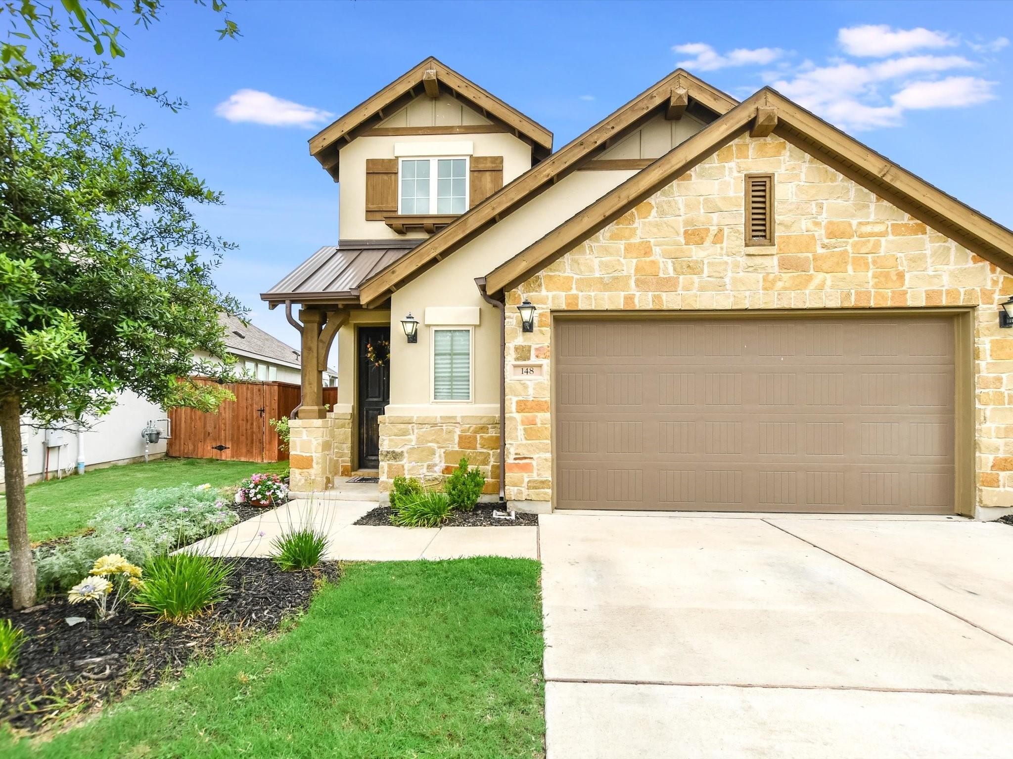 148 Rosebush Dr Property Photo