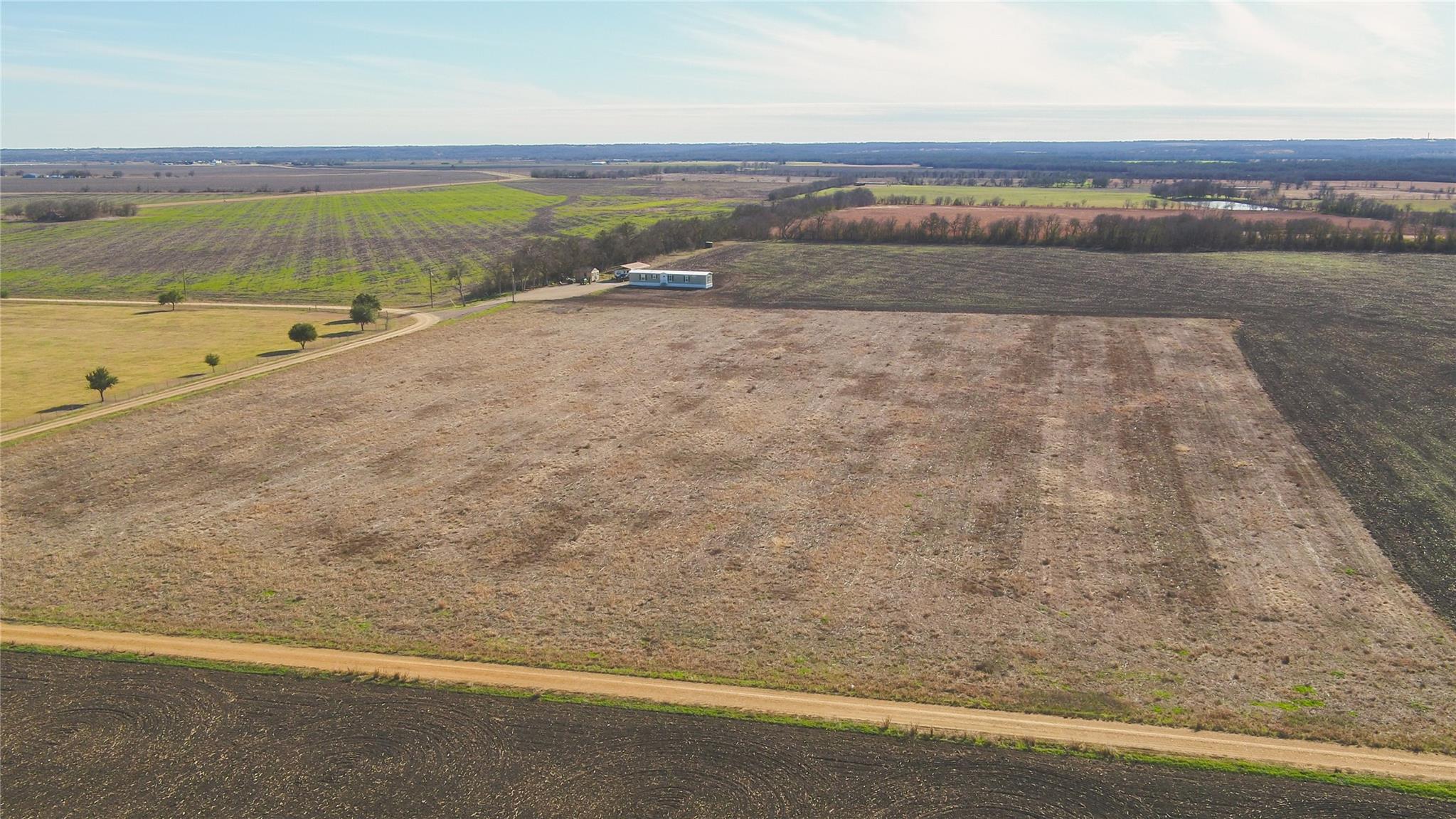 0000 Cr 124 Property Photo 16