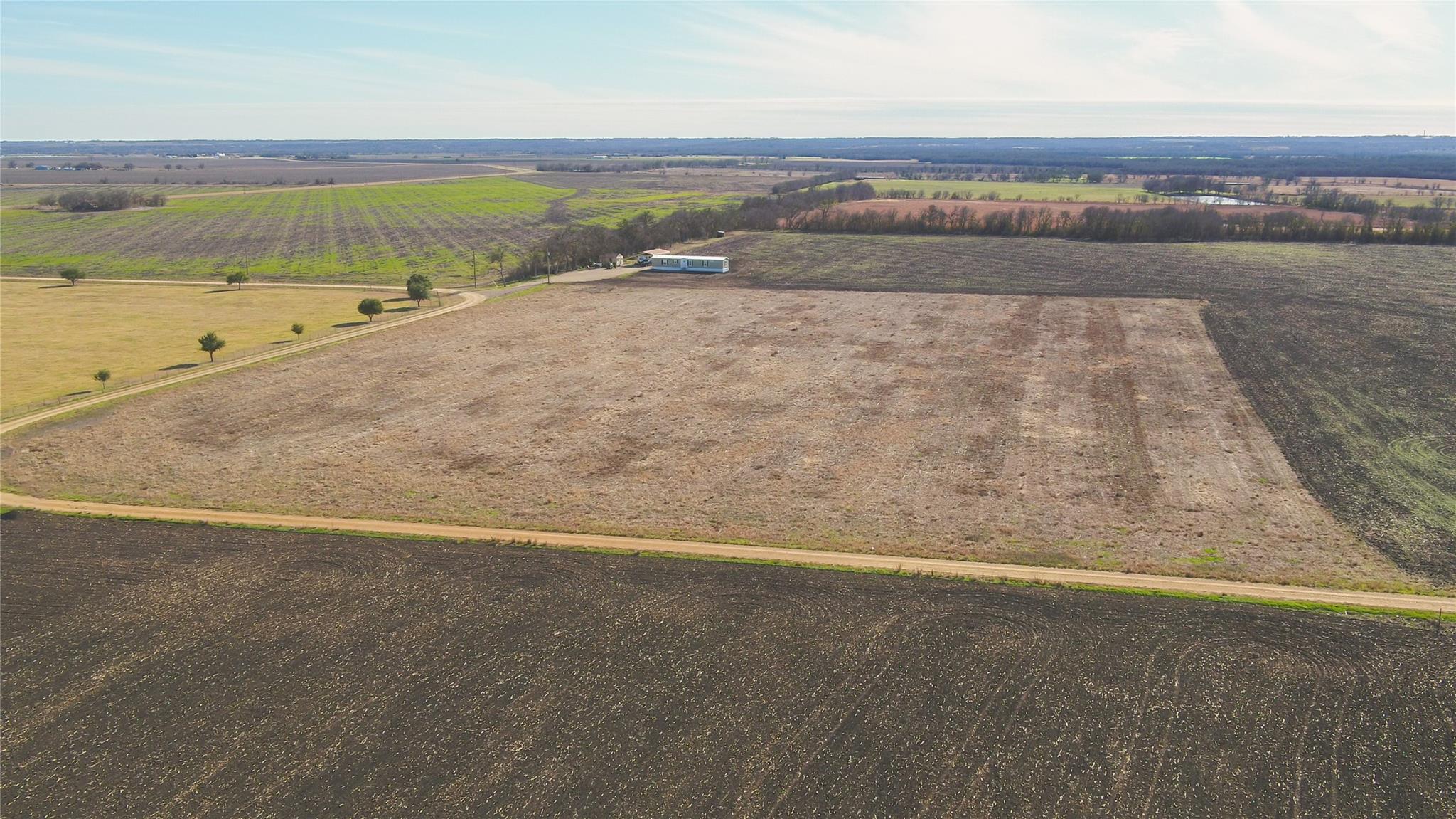 0000 Cr 124 Property Photo 17