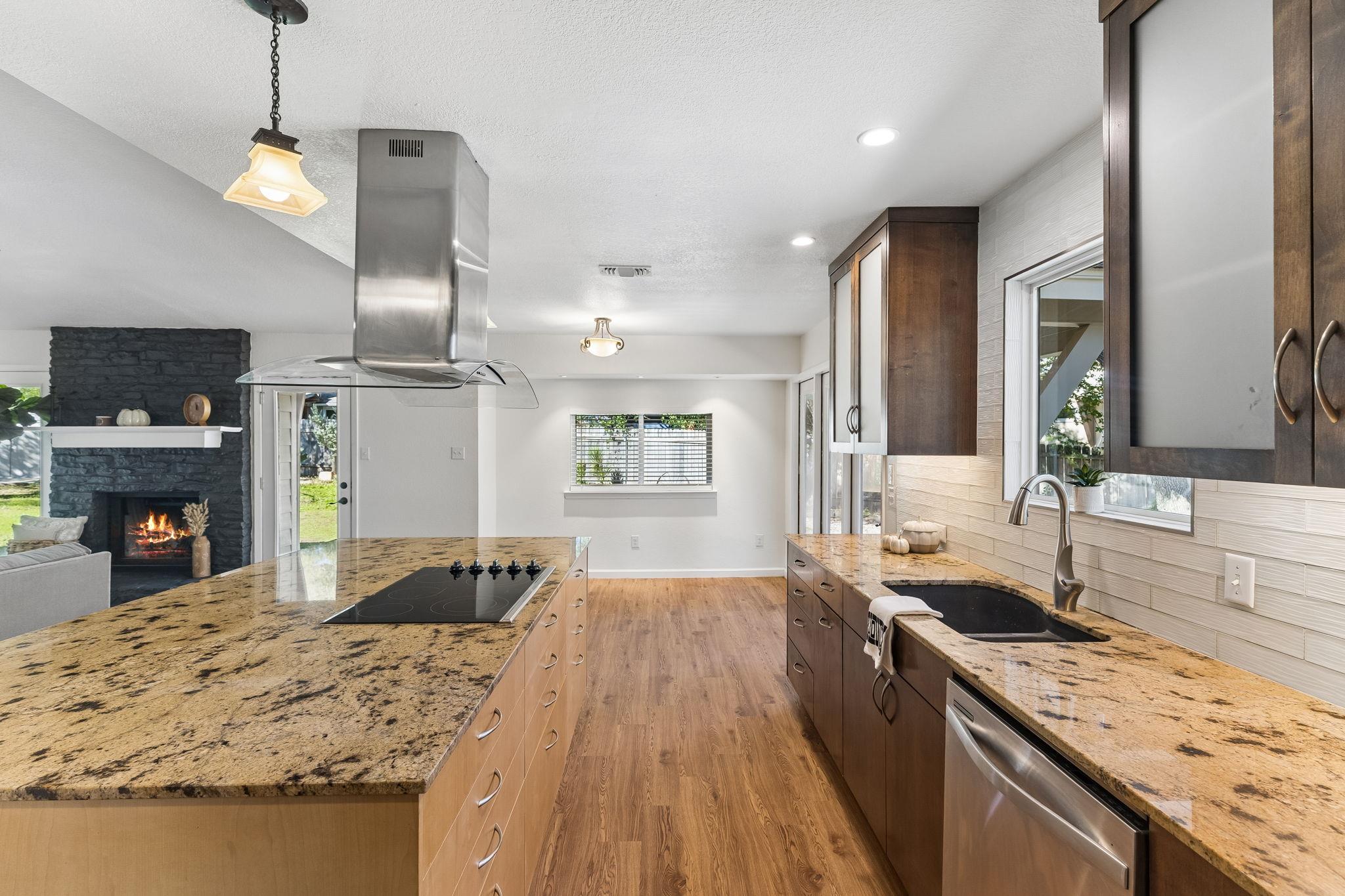 3415 Amalfi Cv Property Photo 2