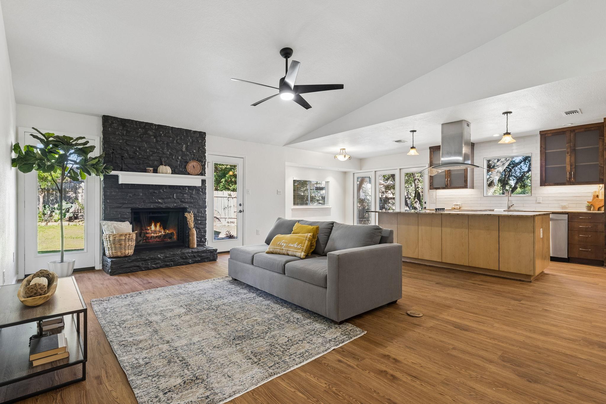 3415 Amalfi Cv Property Photo 6