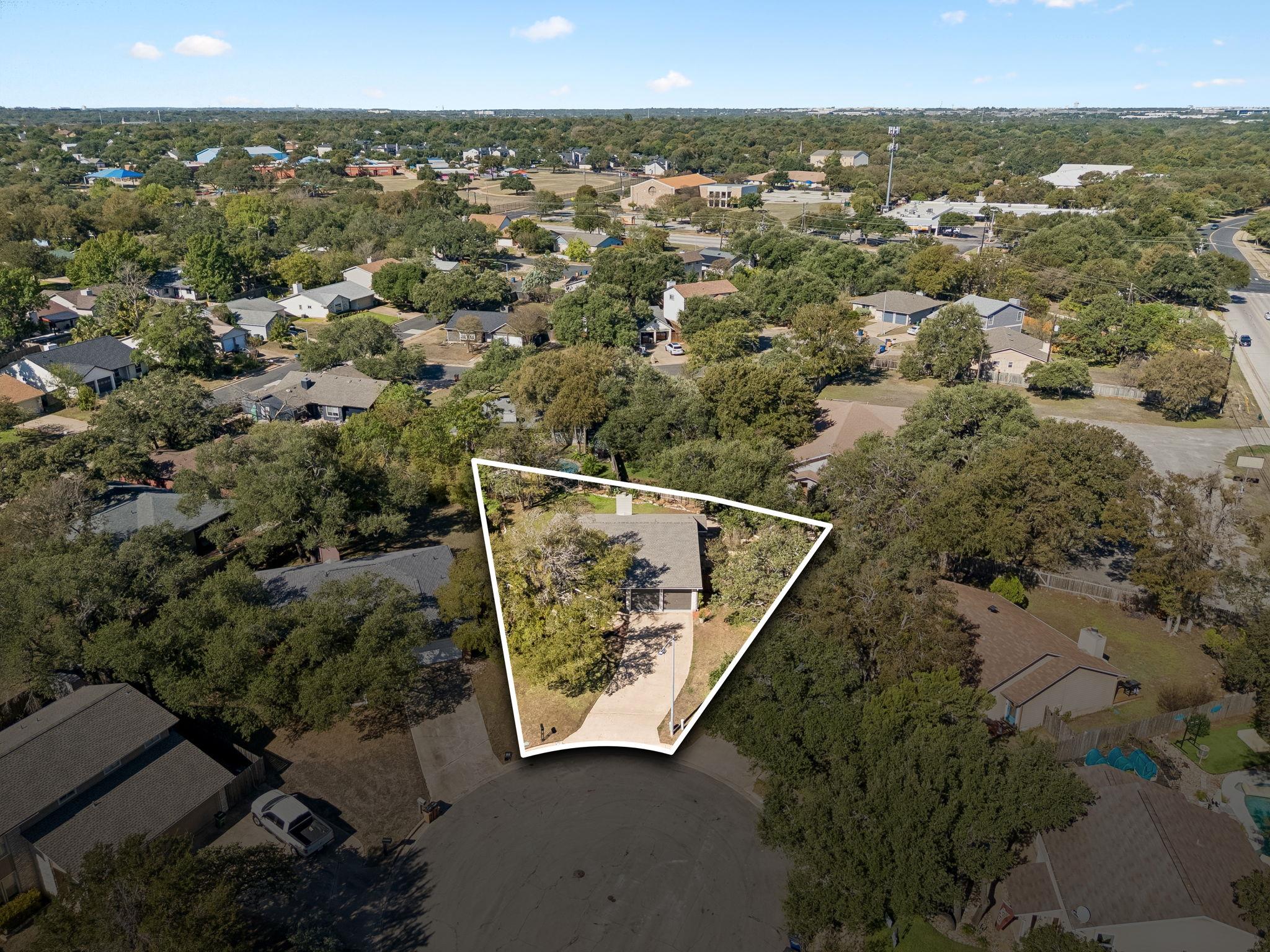 3415 Amalfi Cv Property Photo 16