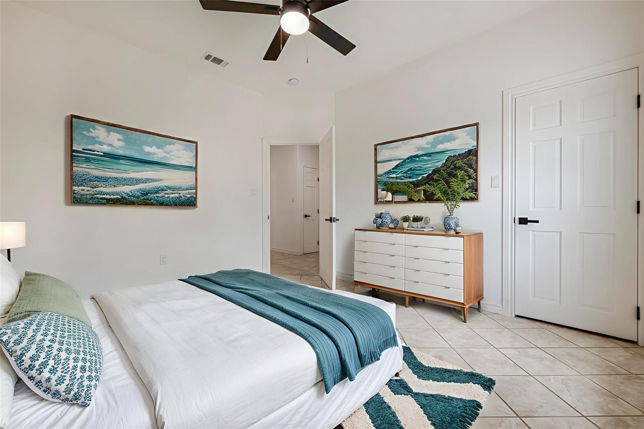 211 E Creek Dr Property Photo 13