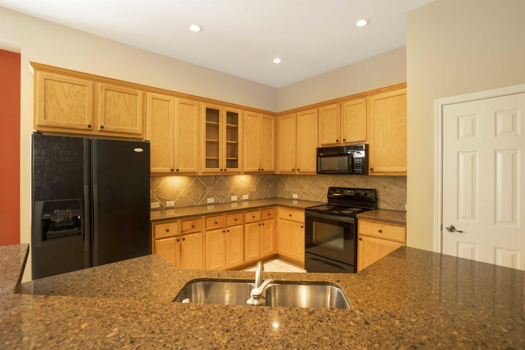 111 Village Park Dr Property Photo 8