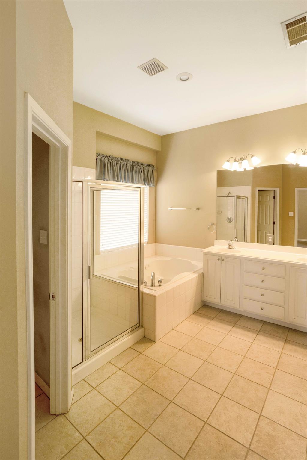 111 Village Park Dr Property Photo 15