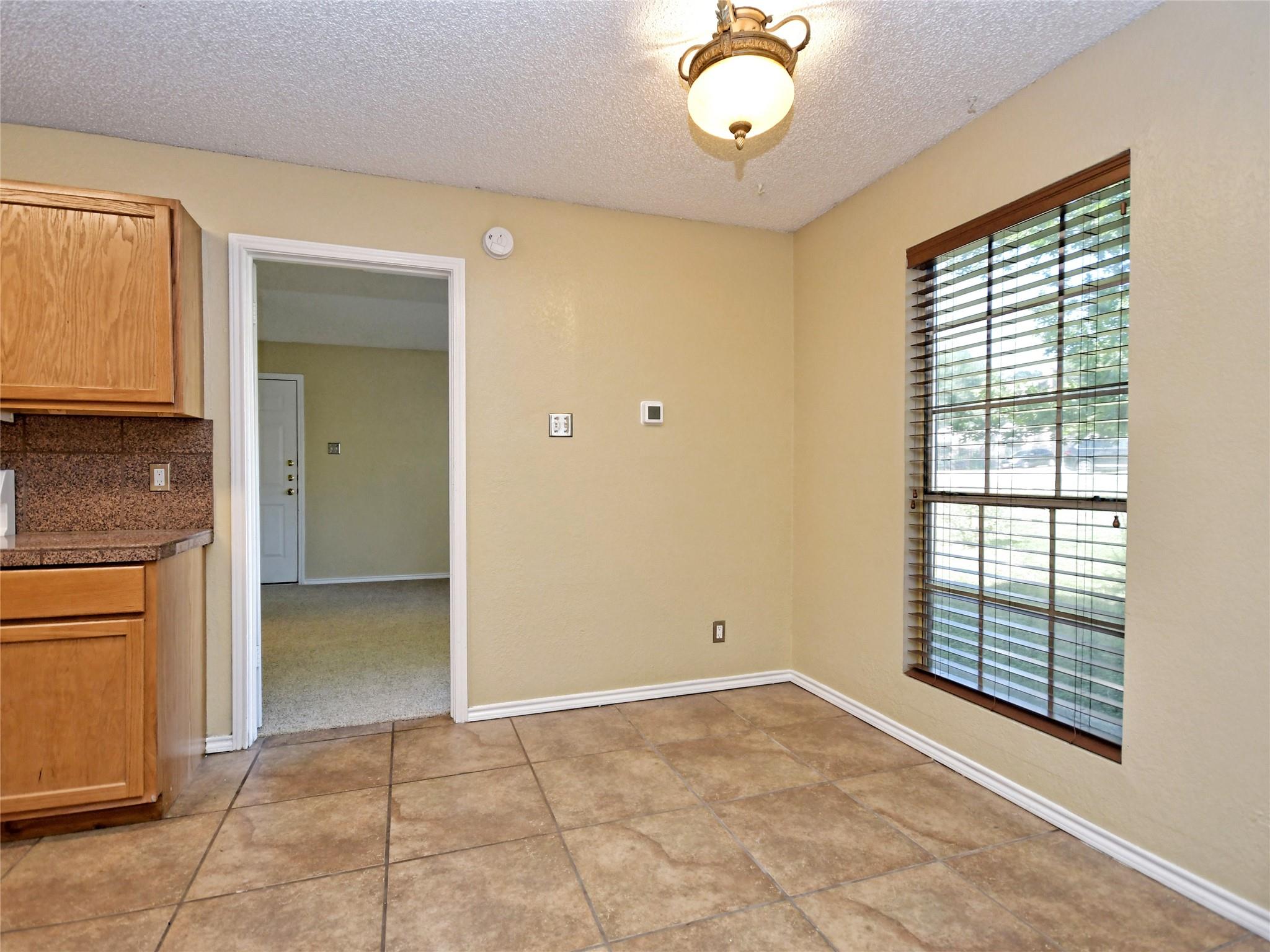 415 Fantail Loop #a Property Photo 5