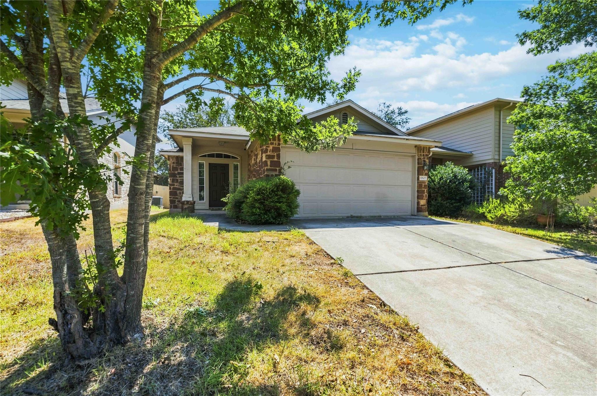 11607 Eric Heiden Ct Property Photo 1