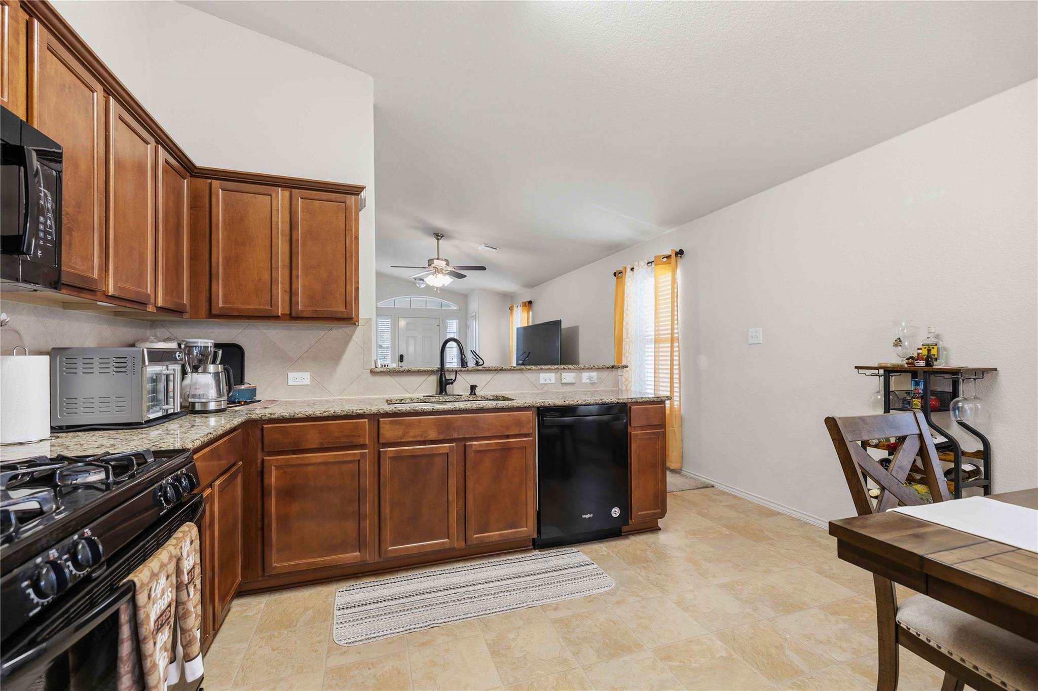 11607 Eric Heiden Ct Property Photo 9