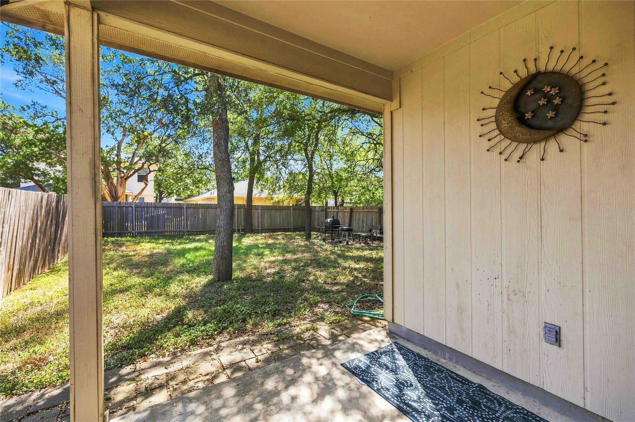 11607 Eric Heiden Ct Property Photo 17