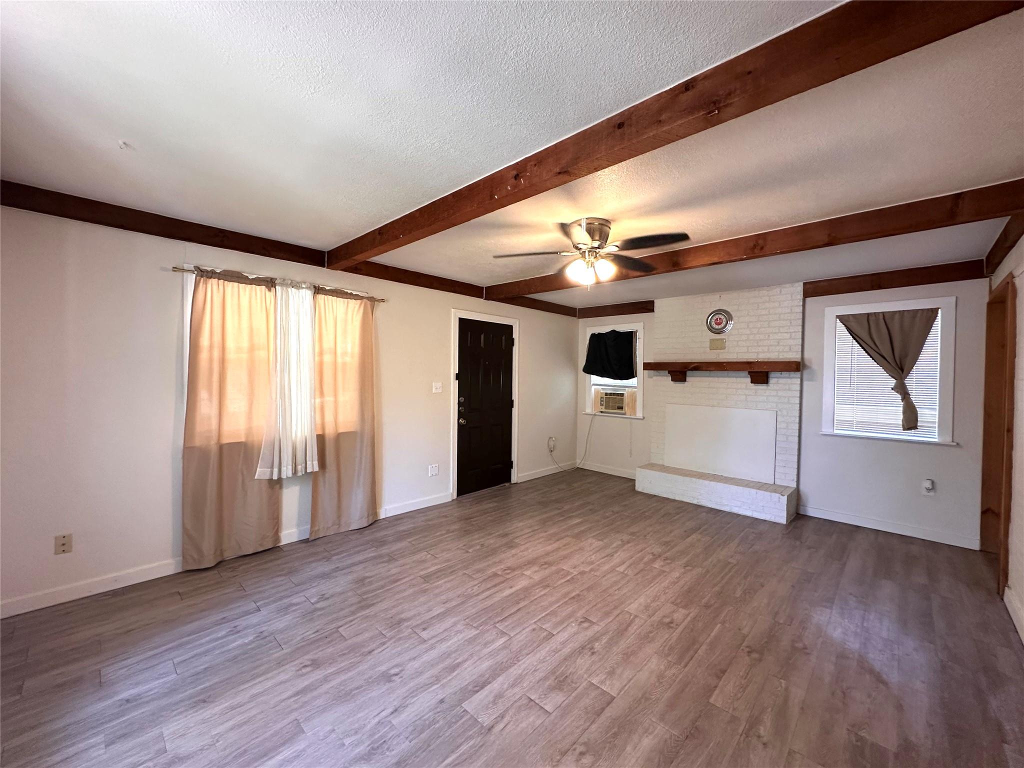 400 Sunbonnet Dr Property Photo 7