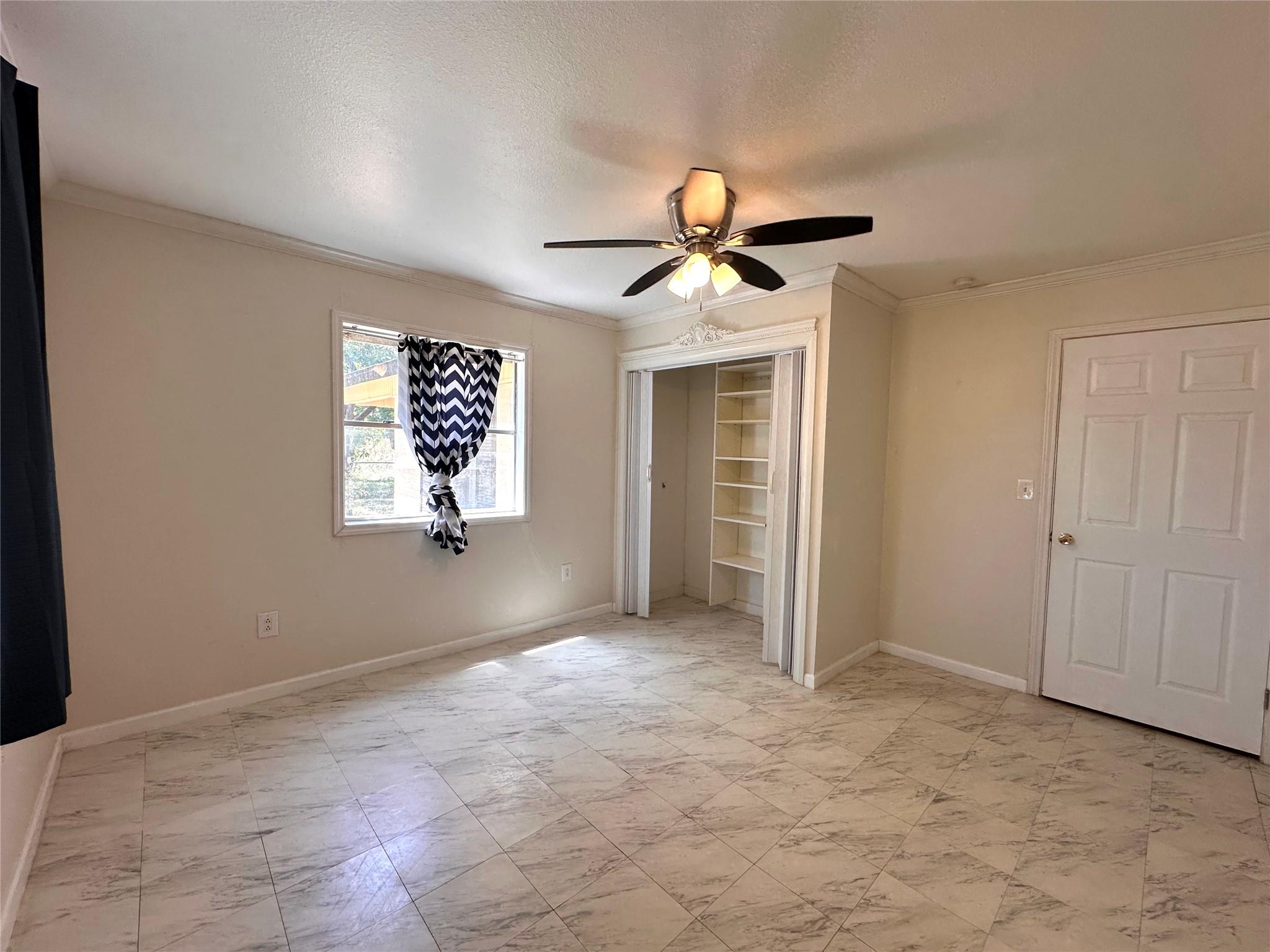400 Sunbonnet Dr Property Photo 13