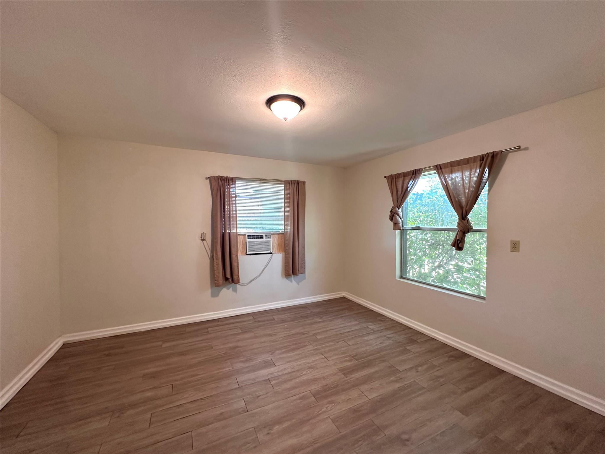 400 Sunbonnet Dr Property Photo 18