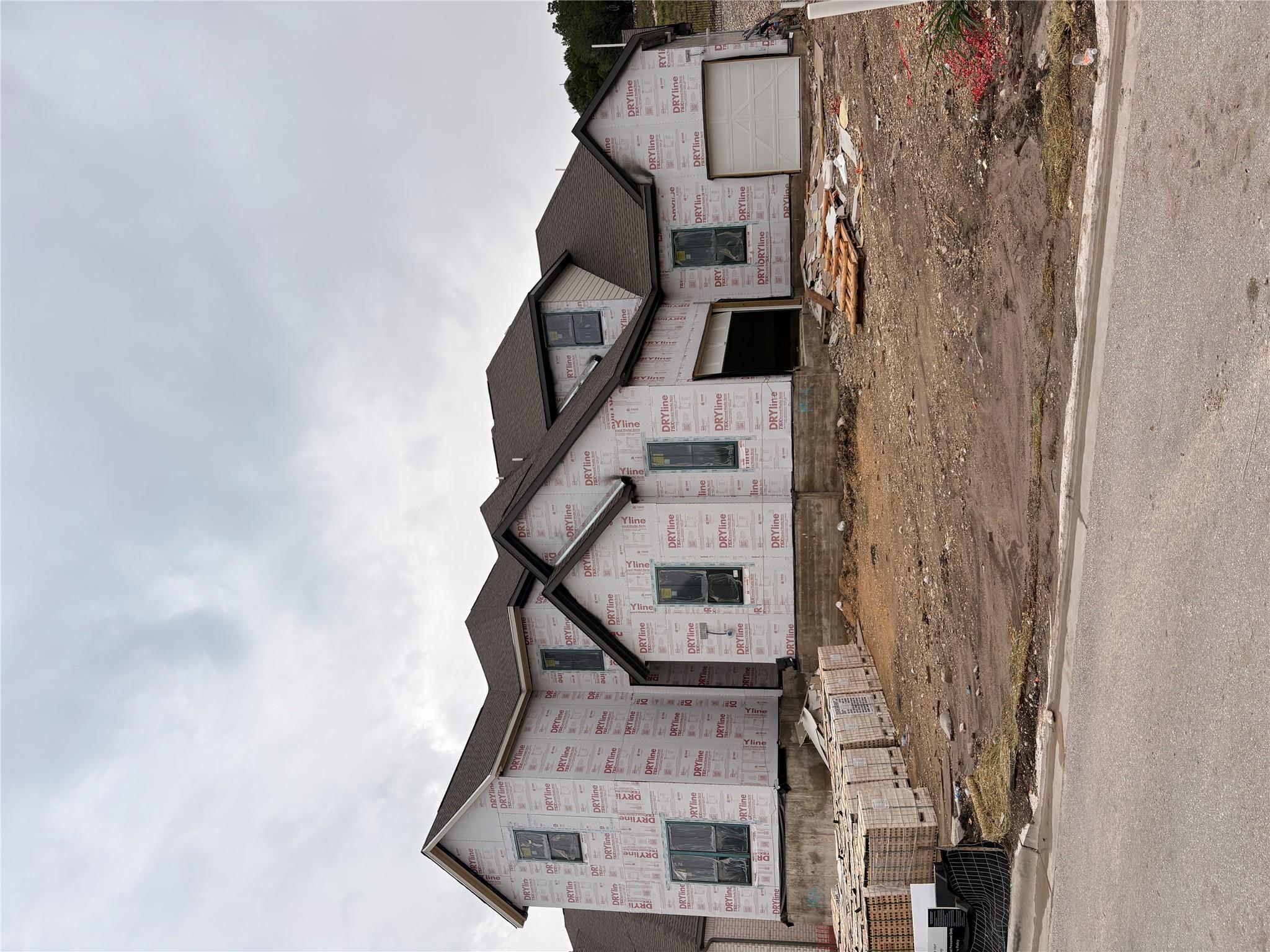 1404 Jolie Rose Bnd Property Photo 1