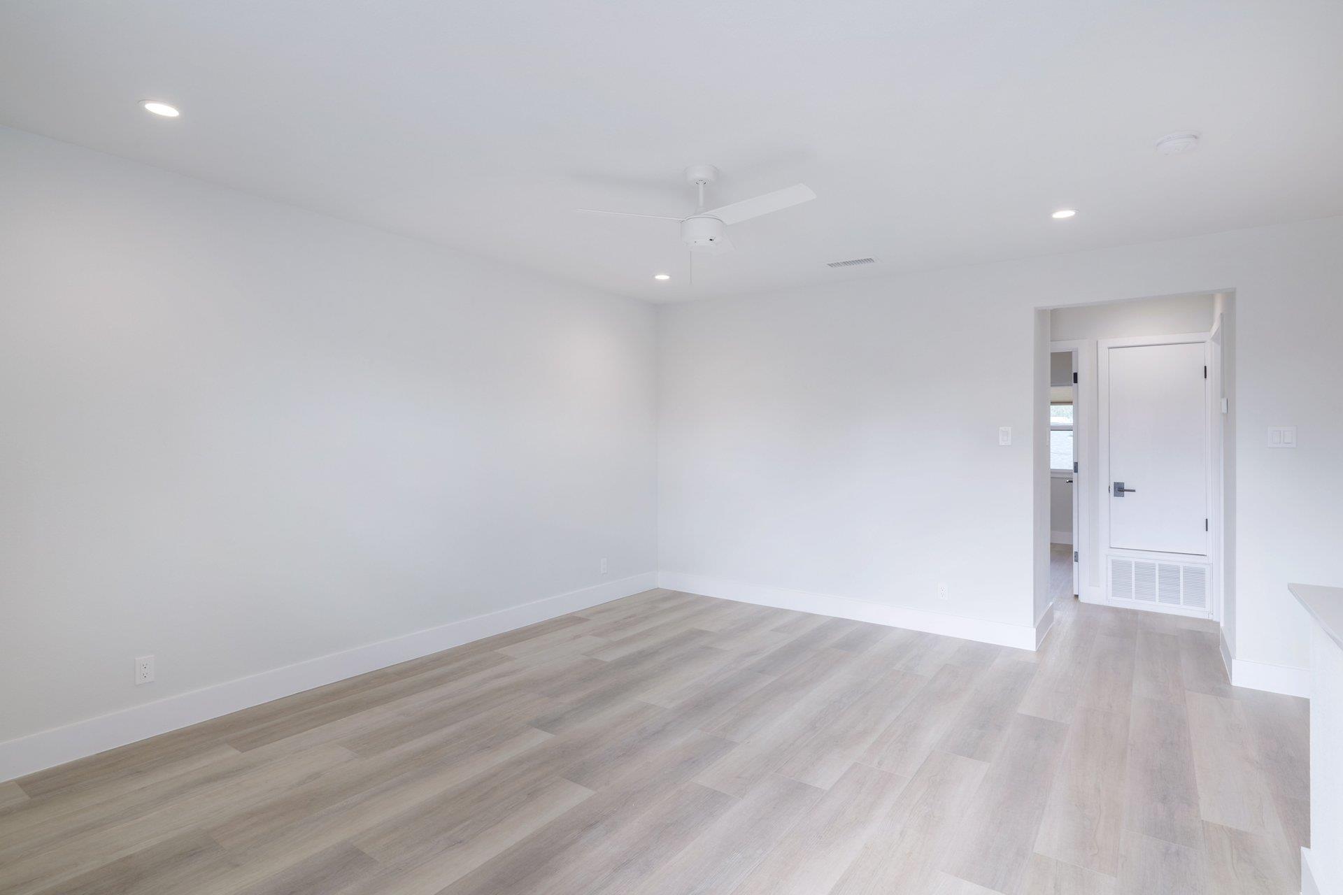 5304 Saint Georges Grn #d Property Photo 5