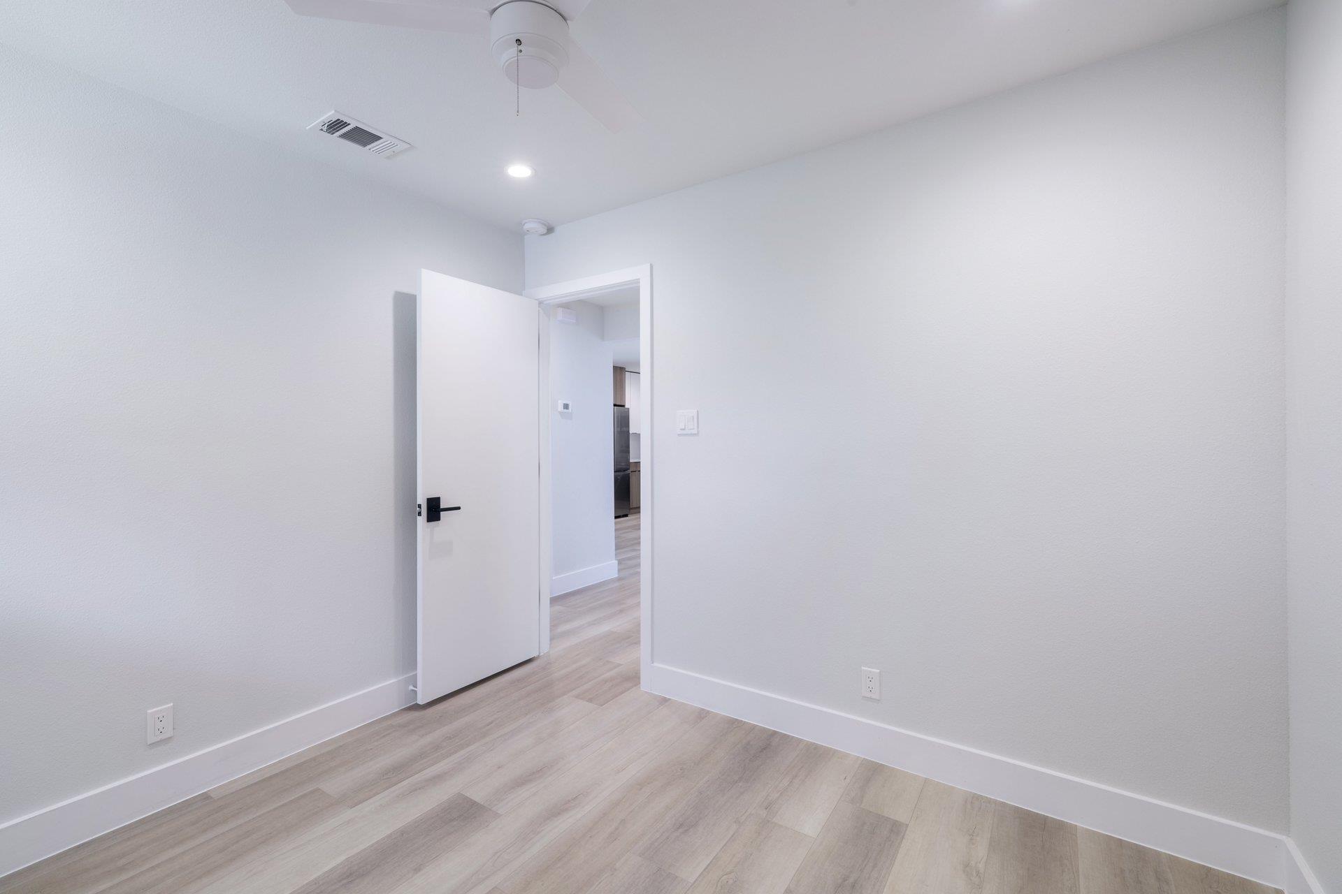5304 Saint Georges Grn #d Property Photo 16