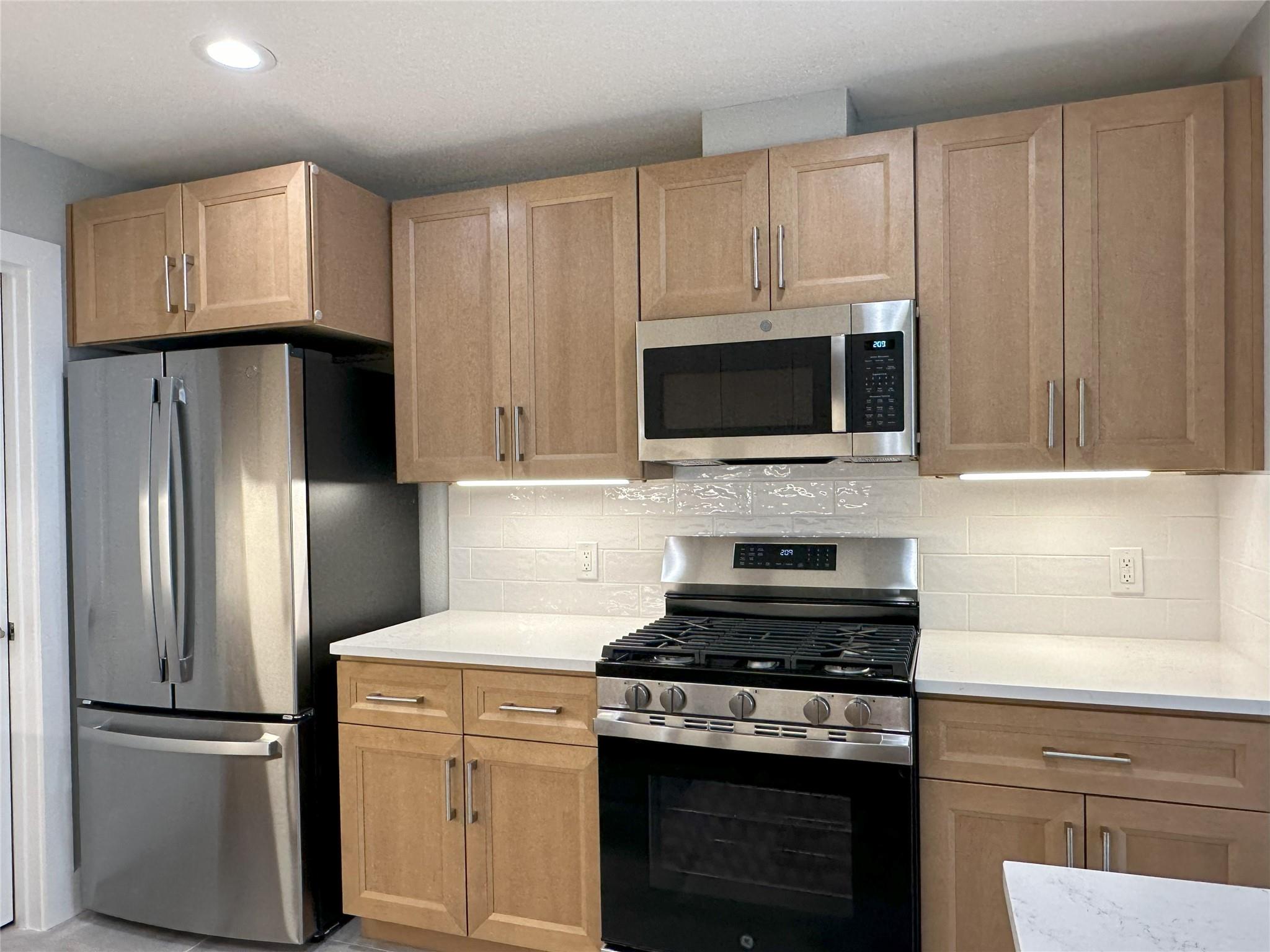 7205 Aldea Dr B Property Photo