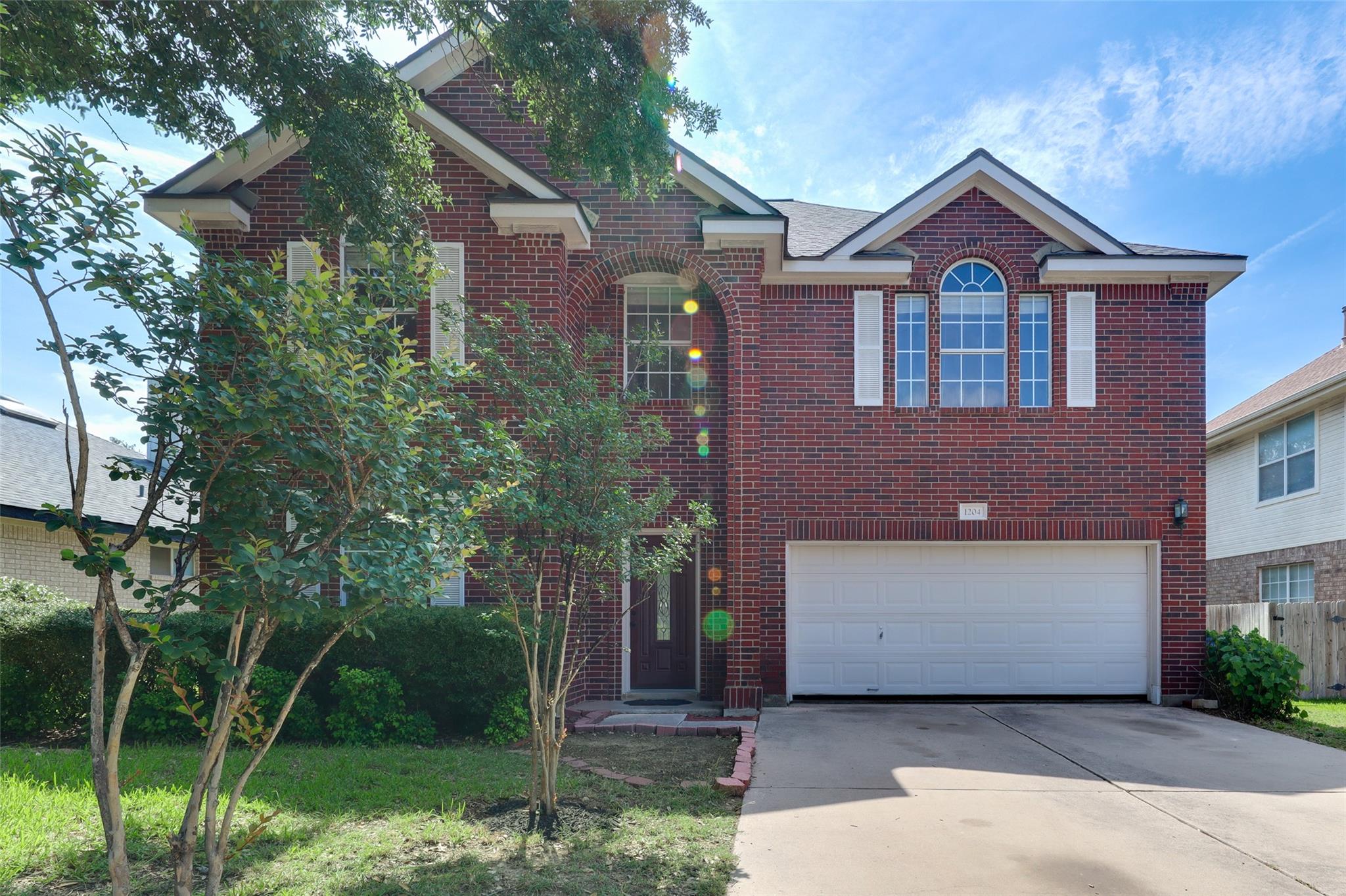 1204 Stepp Bnd Property Photo 2