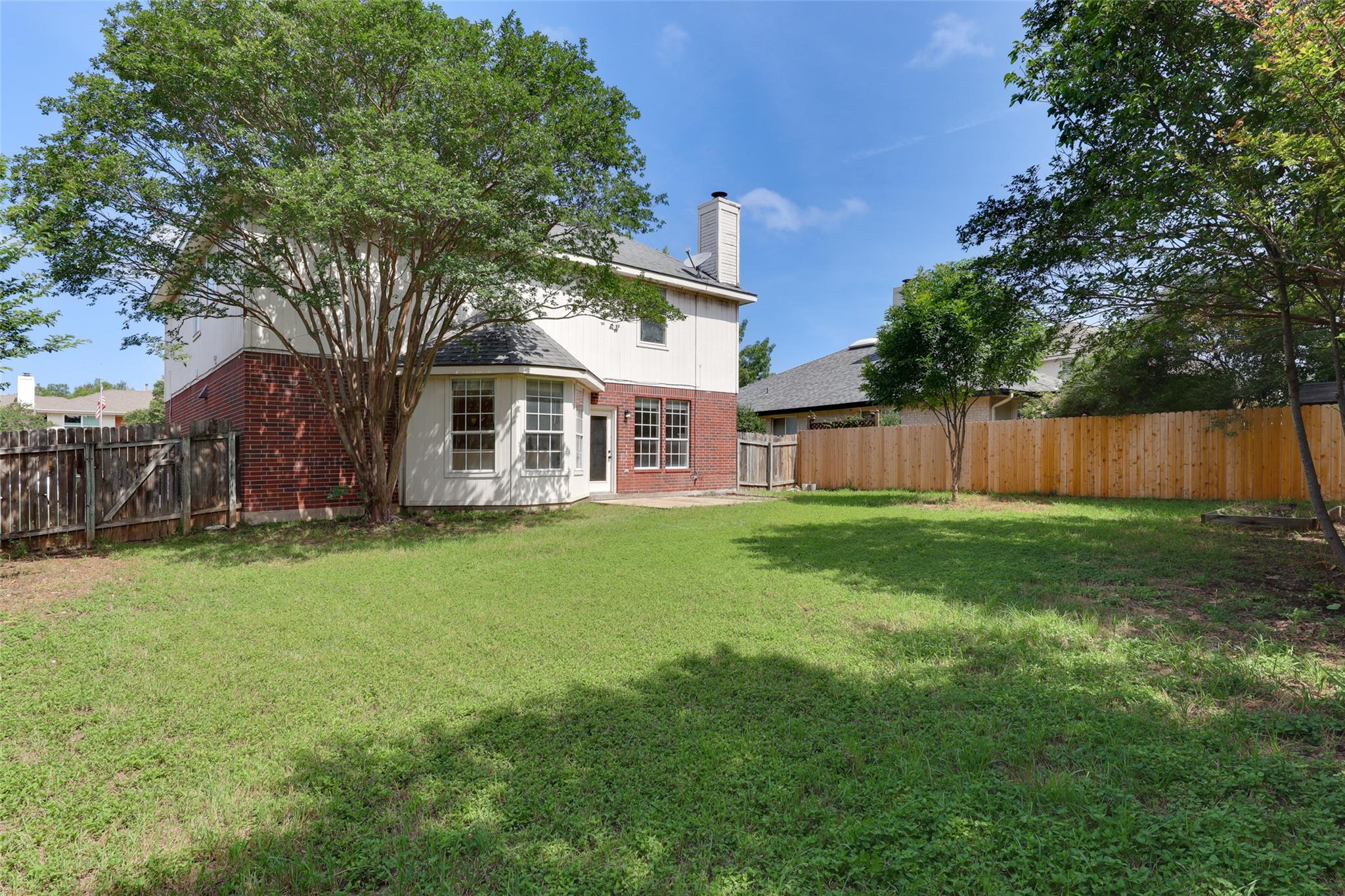 1204 Stepp Bnd Property Photo 24