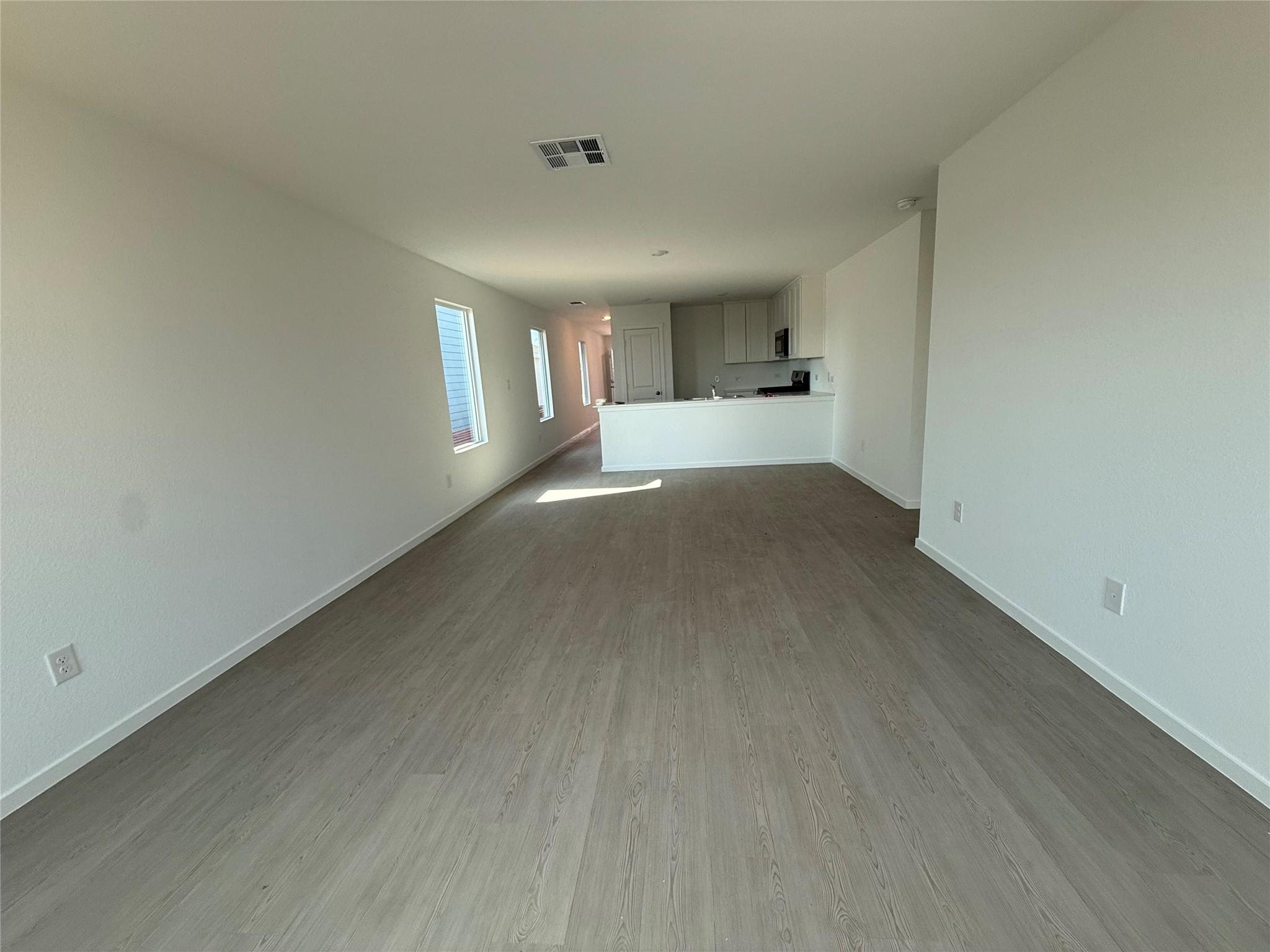 142 Pink Footed Pass Property Photo 6