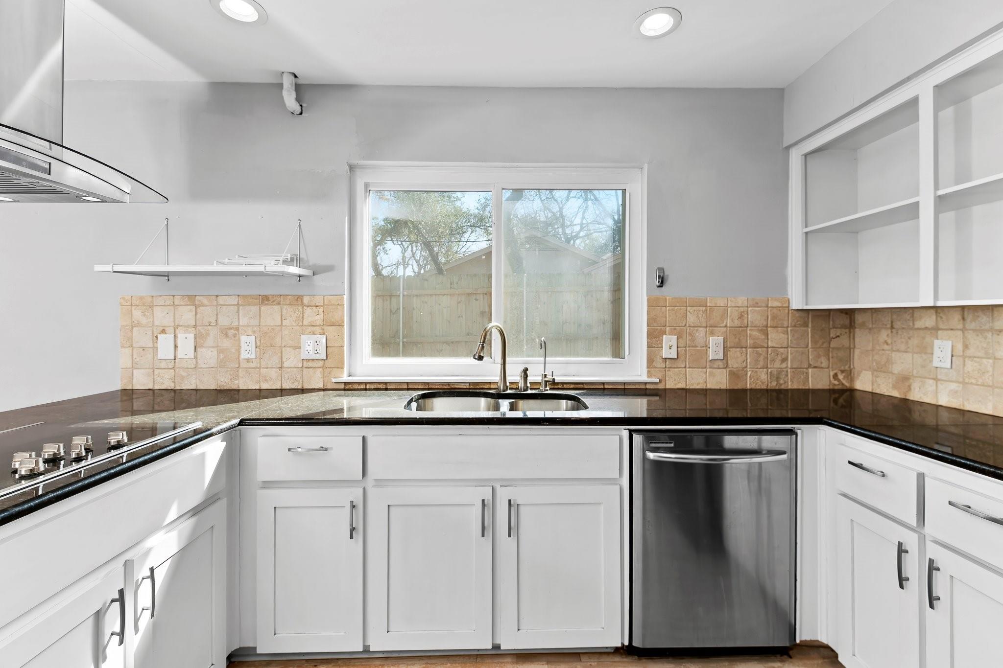 13007 Stillforest St Property Photo 15