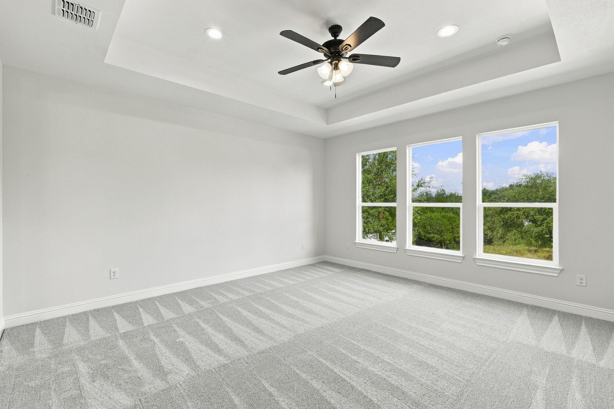 20302 Boggy Ford Rd Property Photo 15