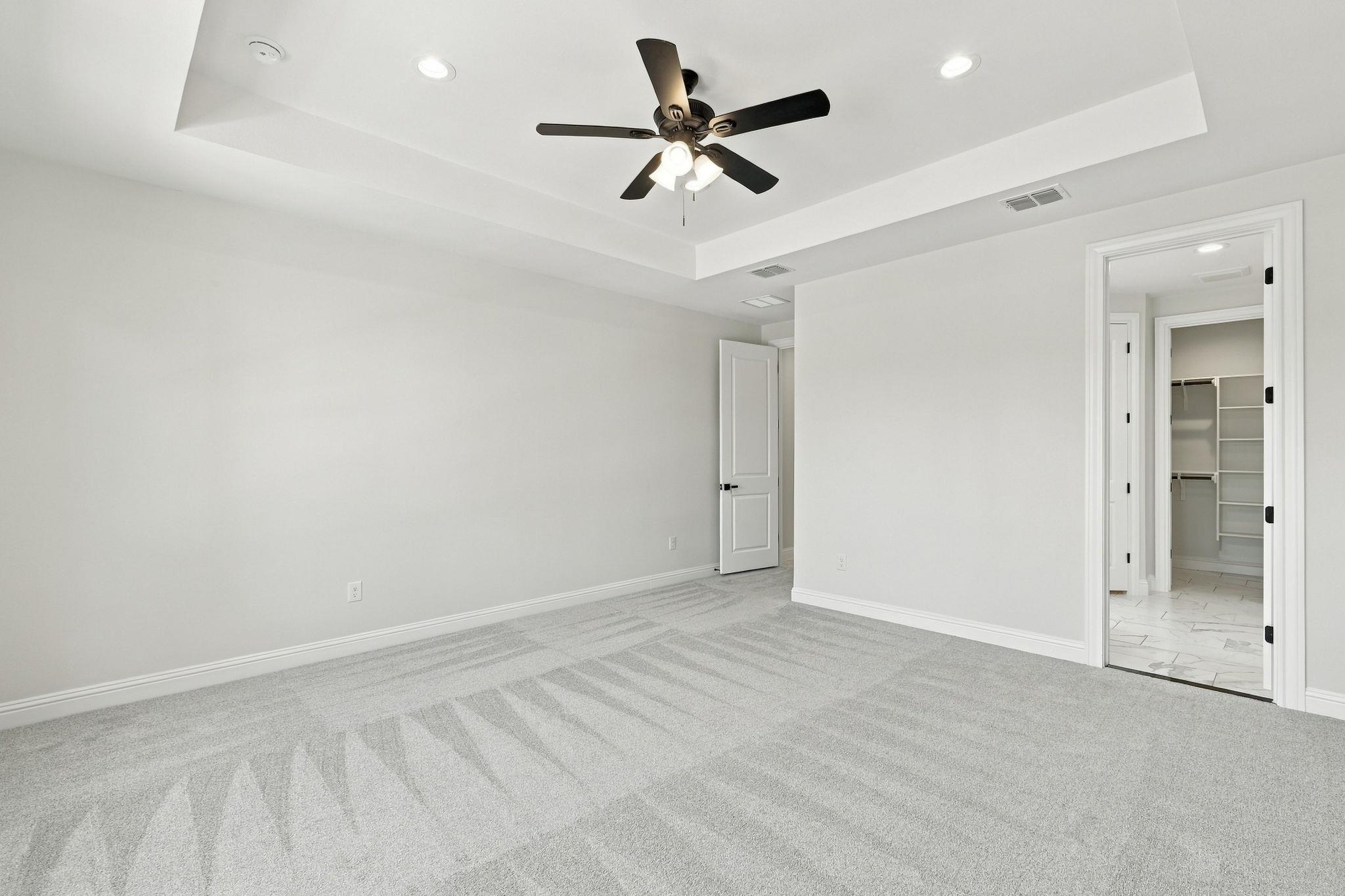 20302 Boggy Ford Rd Property Photo 16