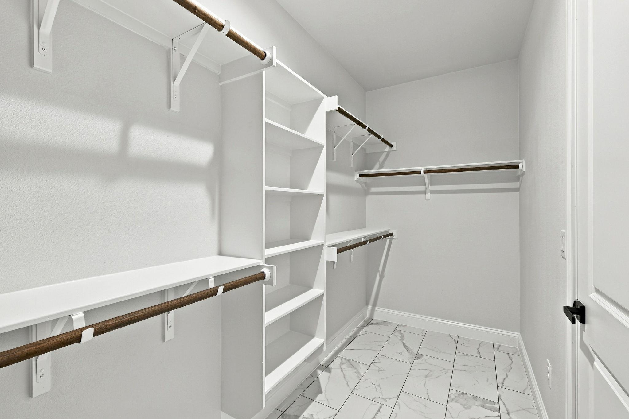 20302 Boggy Ford Rd Property Photo 21