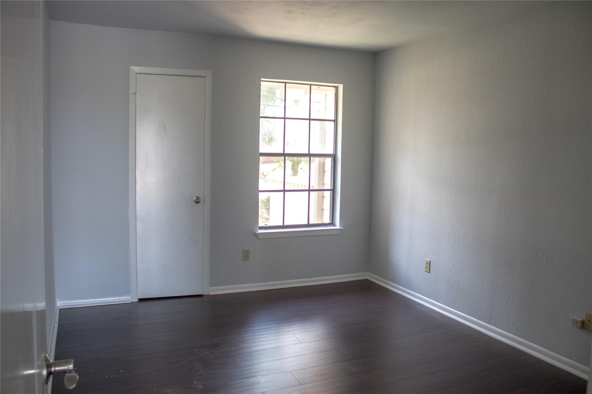 2201 Lakeway Blvd #2 Property Photo 16