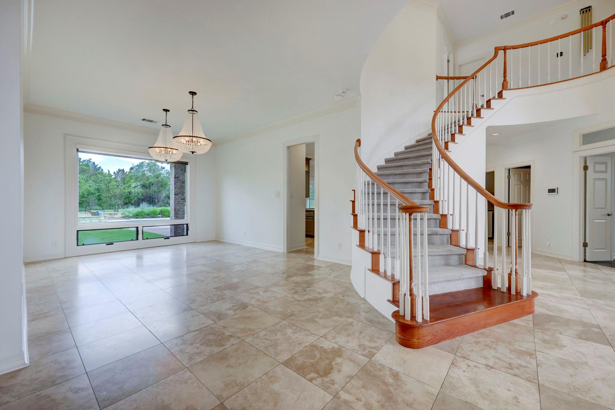 3105 Lacevine Ln Property Photo 6