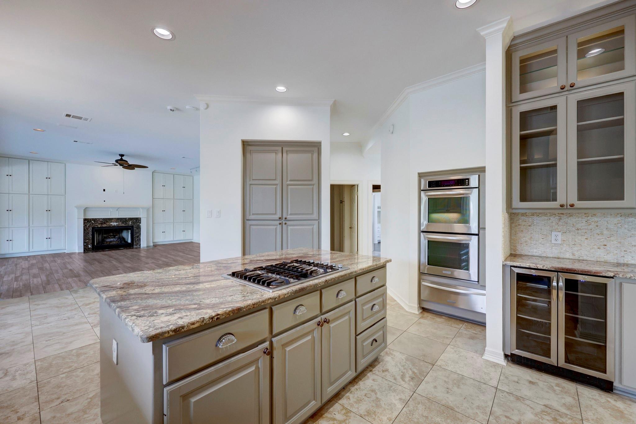 3105 Lacevine Ln Property Photo 9