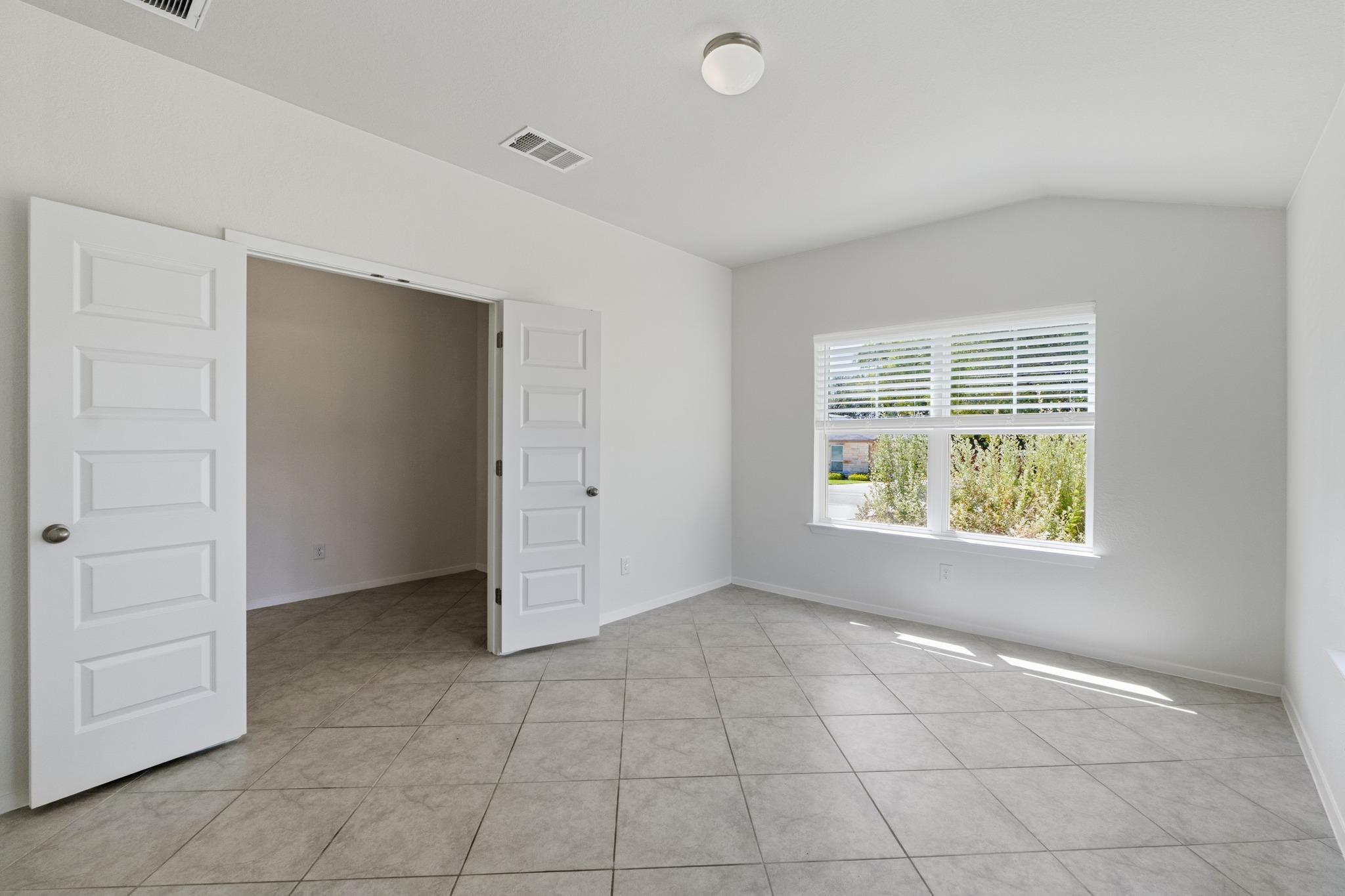 21720 Crystal Way Property Photo 6