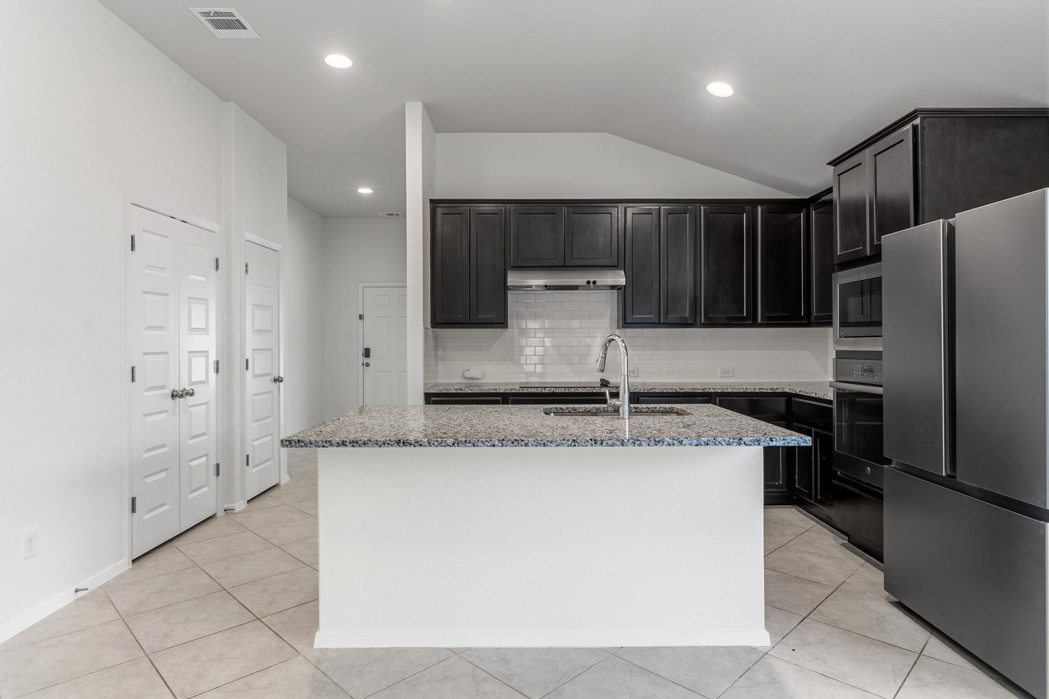 21720 Crystal Way Property Photo 10