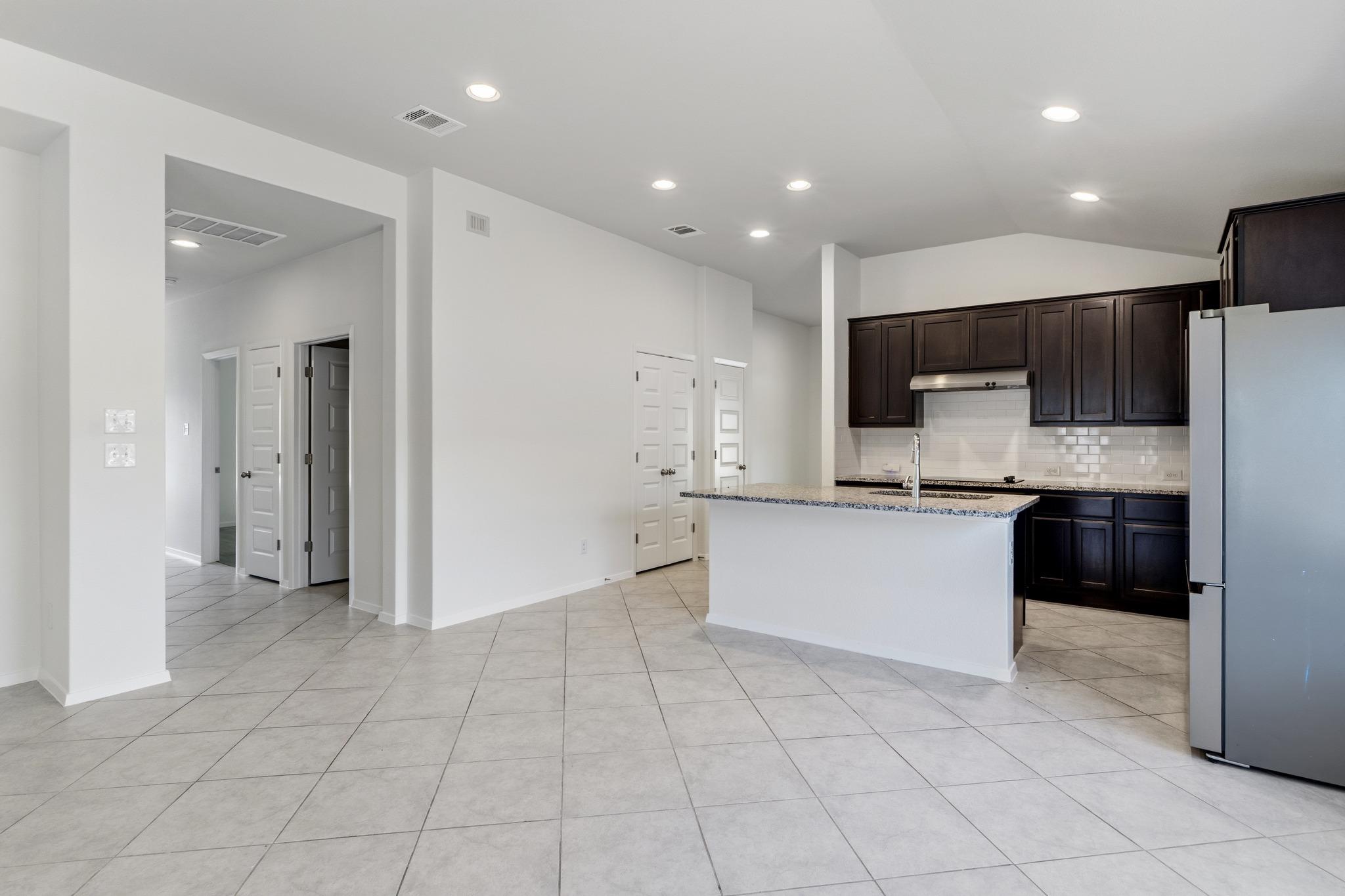 21720 Crystal Way Property Photo 12