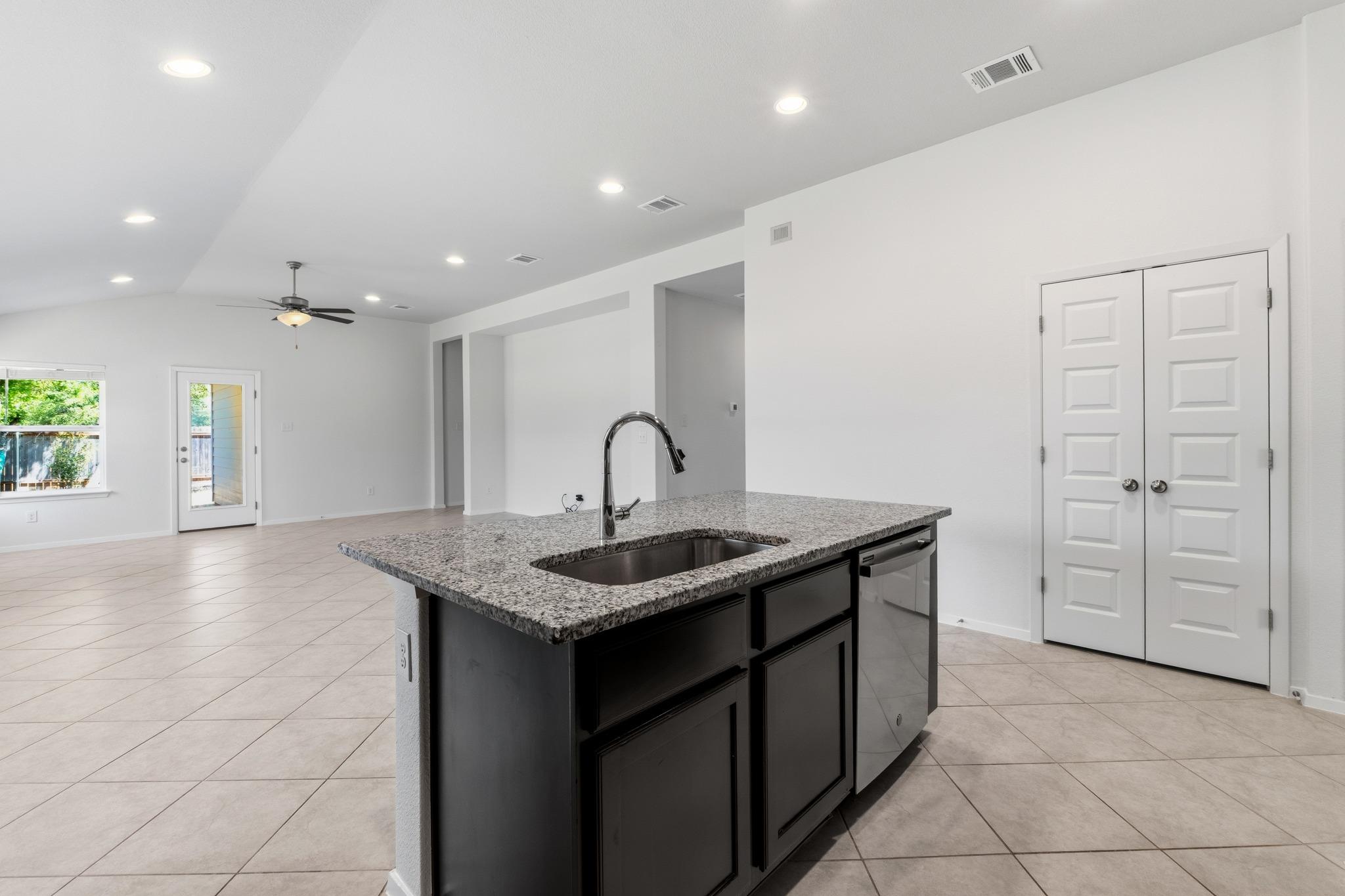 21720 Crystal Way Property Photo 14