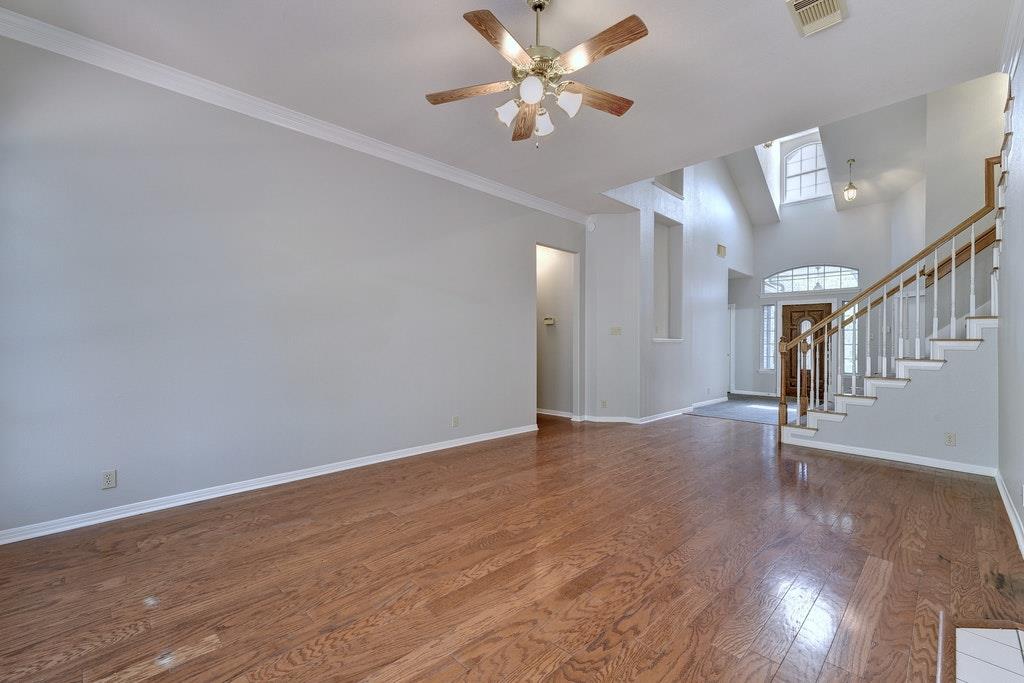 7600 Orrick Dr Property Photo 4