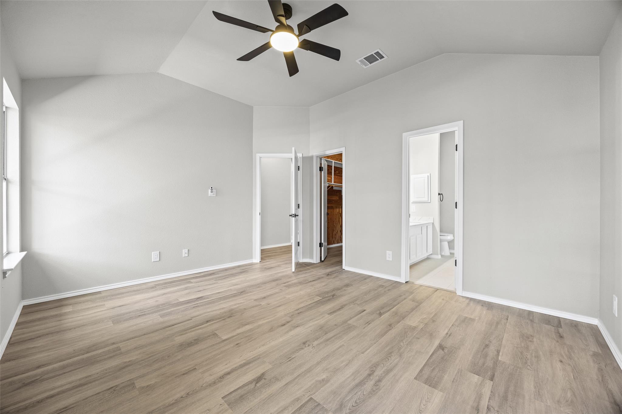 1709 Southeastern Trl Property Photo 15