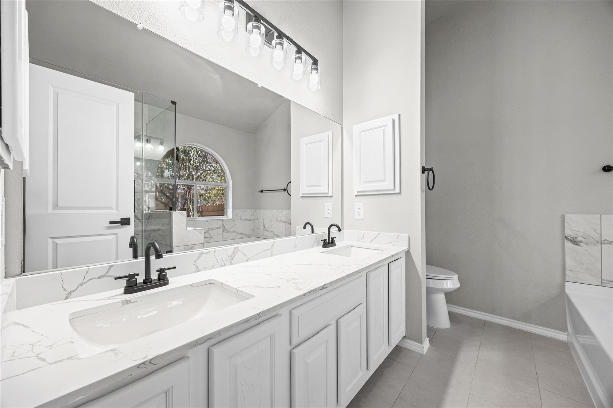 1709 Southeastern Trl Property Photo 16