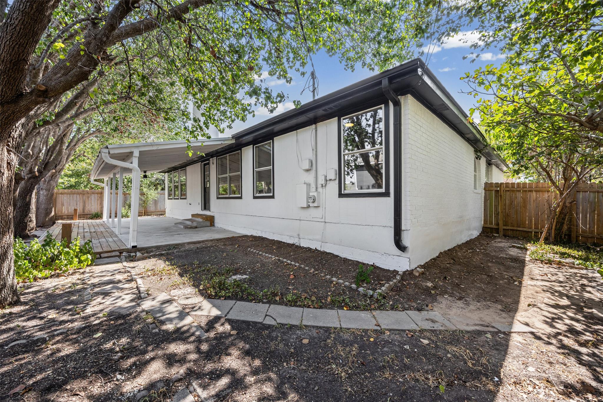 1709 Southeastern Trl Property Photo 27