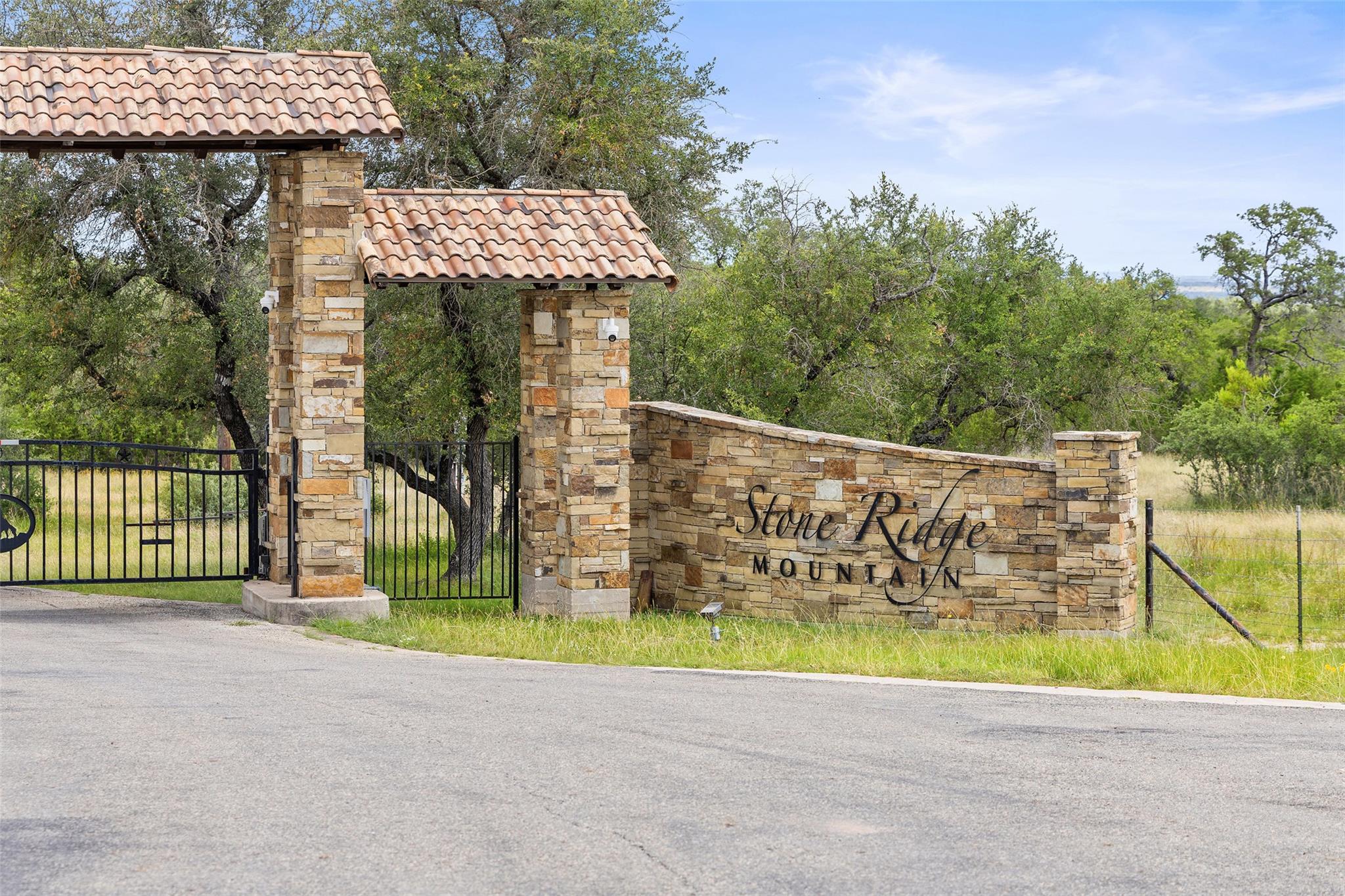 1087 (lot 49) Stone Ridge Mountain Dr Property Photo 1