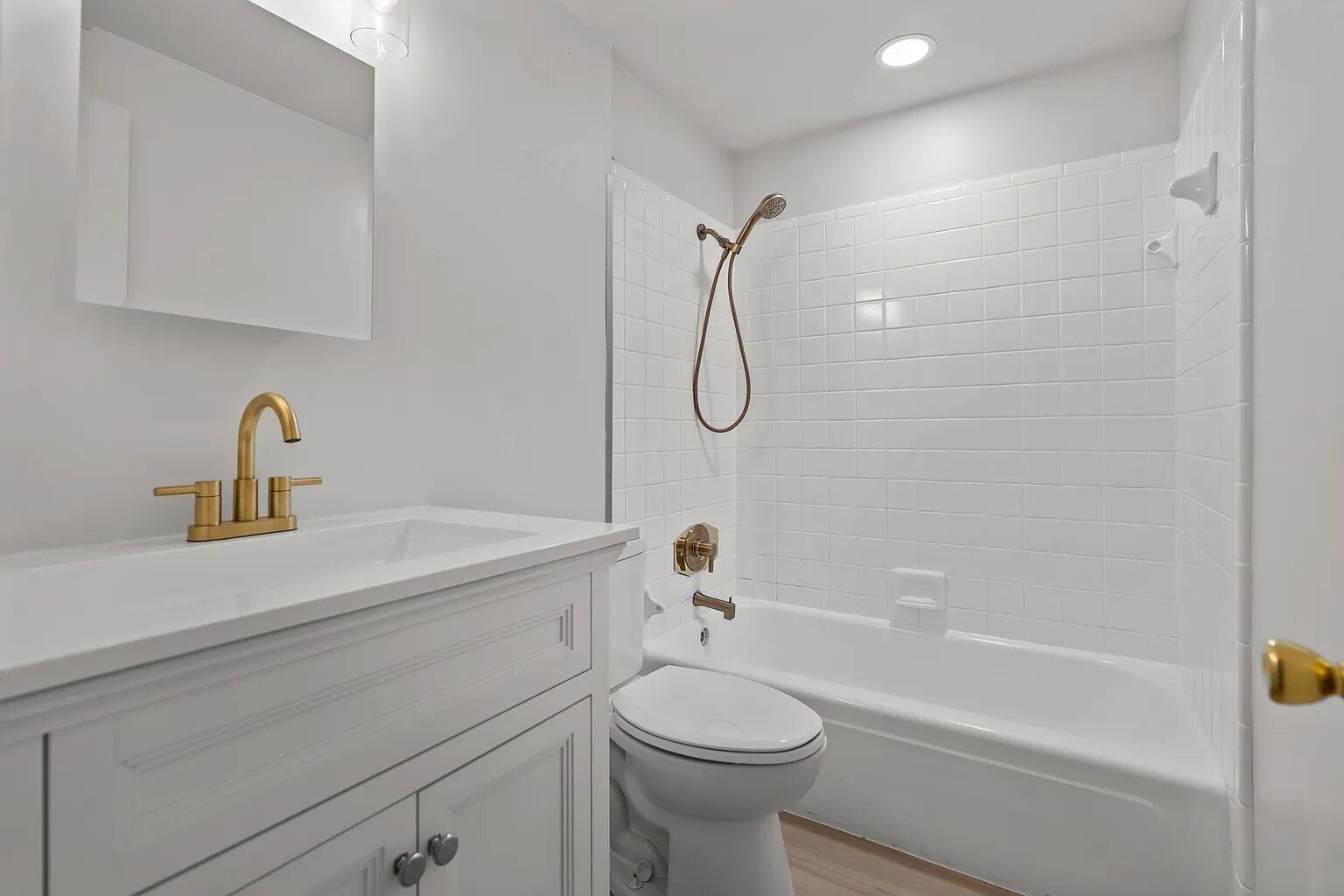 533 S Bonner Ave #517 Property Photo 5