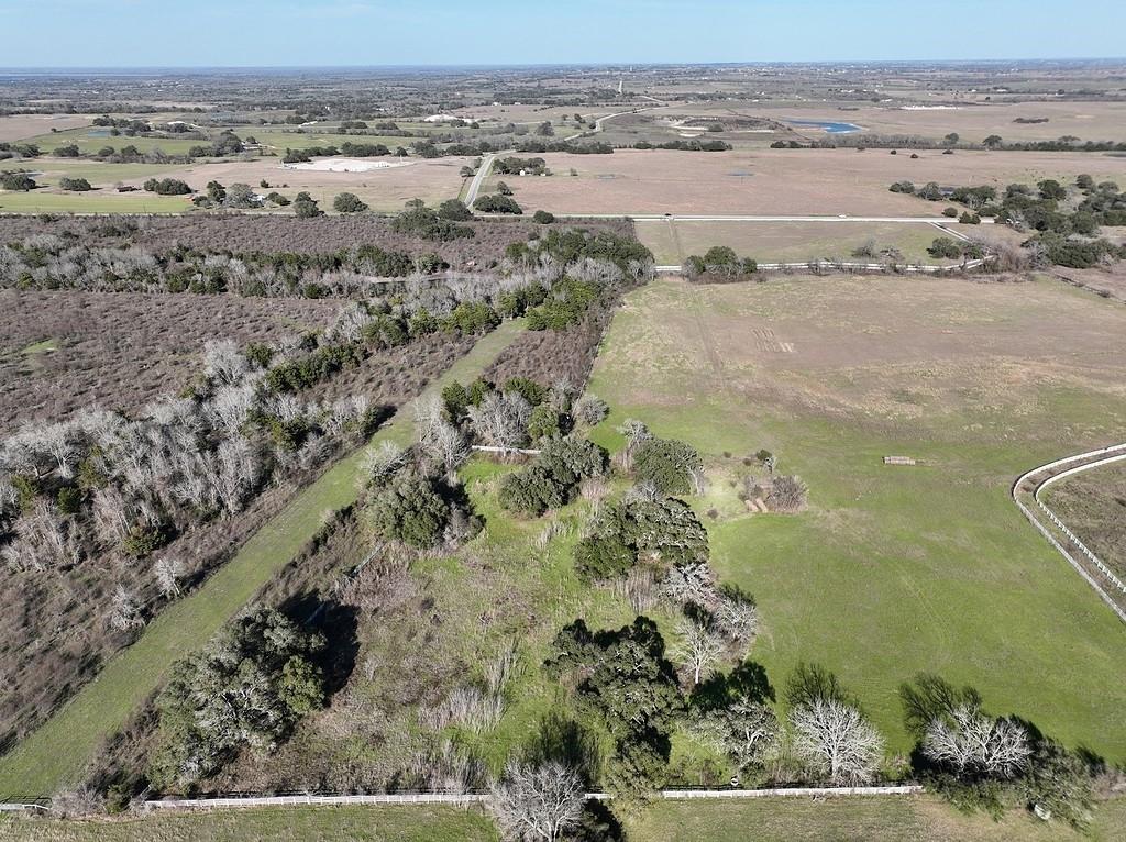 1855 Fm 1948 Rd N Property Photo 1