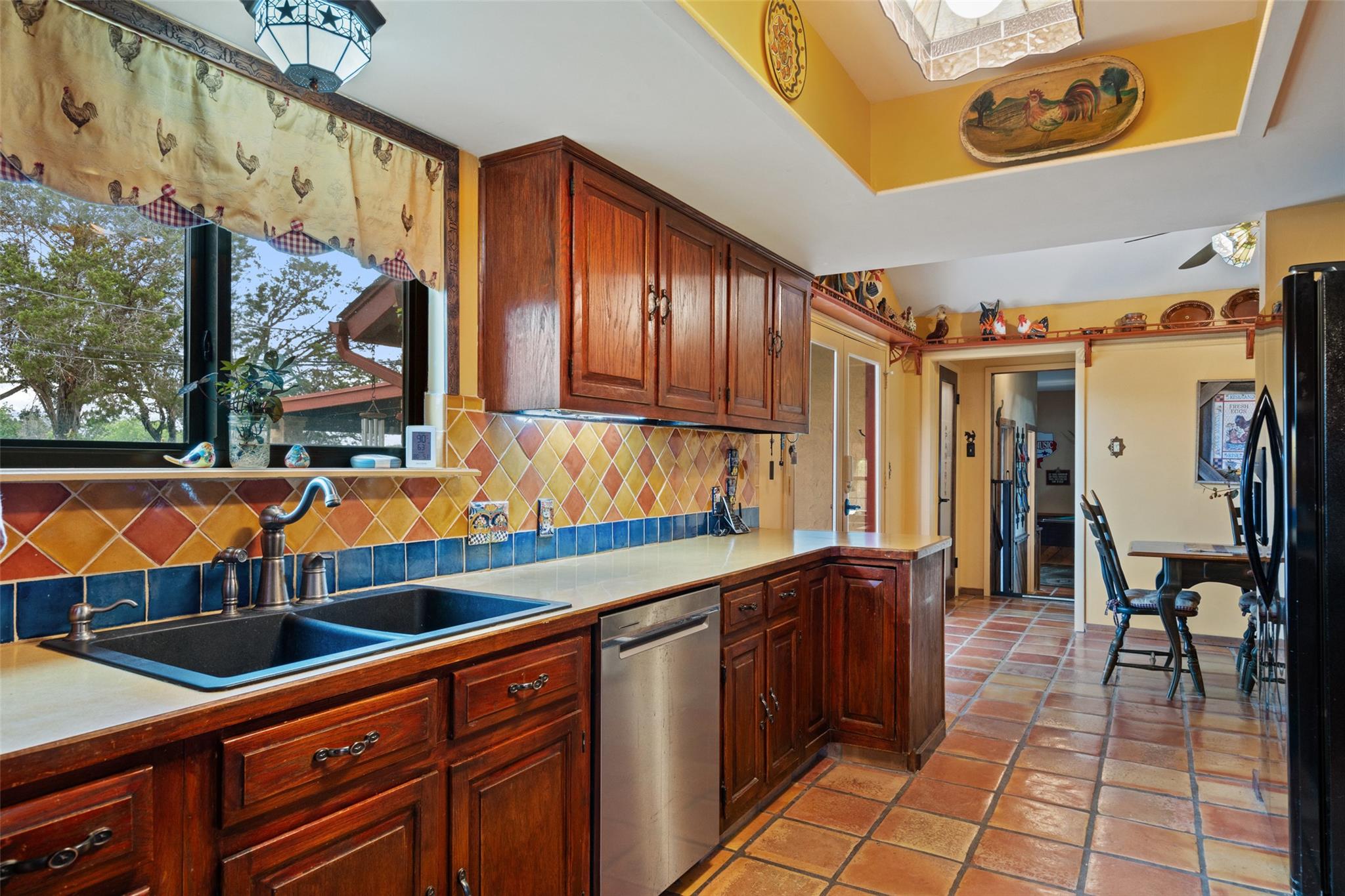 23200 Fulkes Rd Property Photo 8